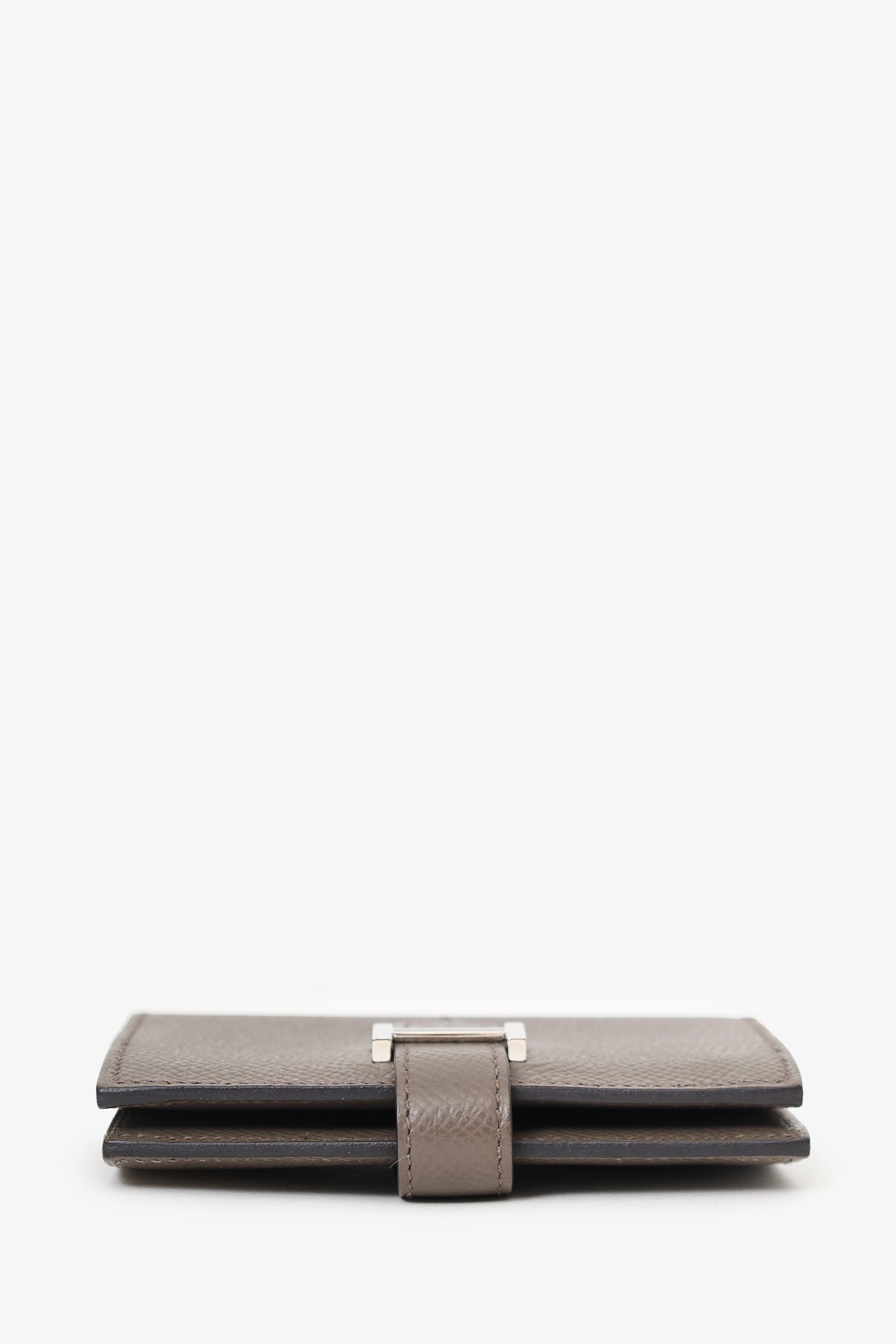 Hermès 2022 Étoupe Epsom Leather Bearn  Holder