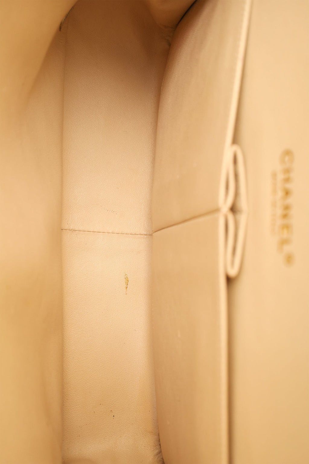 Pre-Loved Chanel™ 2010-11 Beige Caviar Leather Jumbo Classic Double Flap Bag