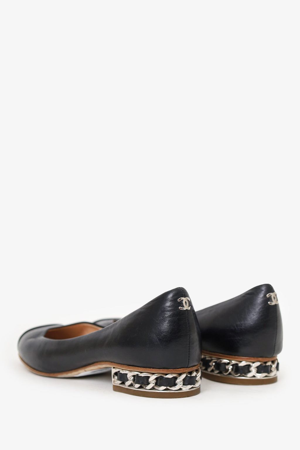 Pre-Loved Chanel™ Black Lambskin Leather Cap-Toe Chain Flats Size 36.5