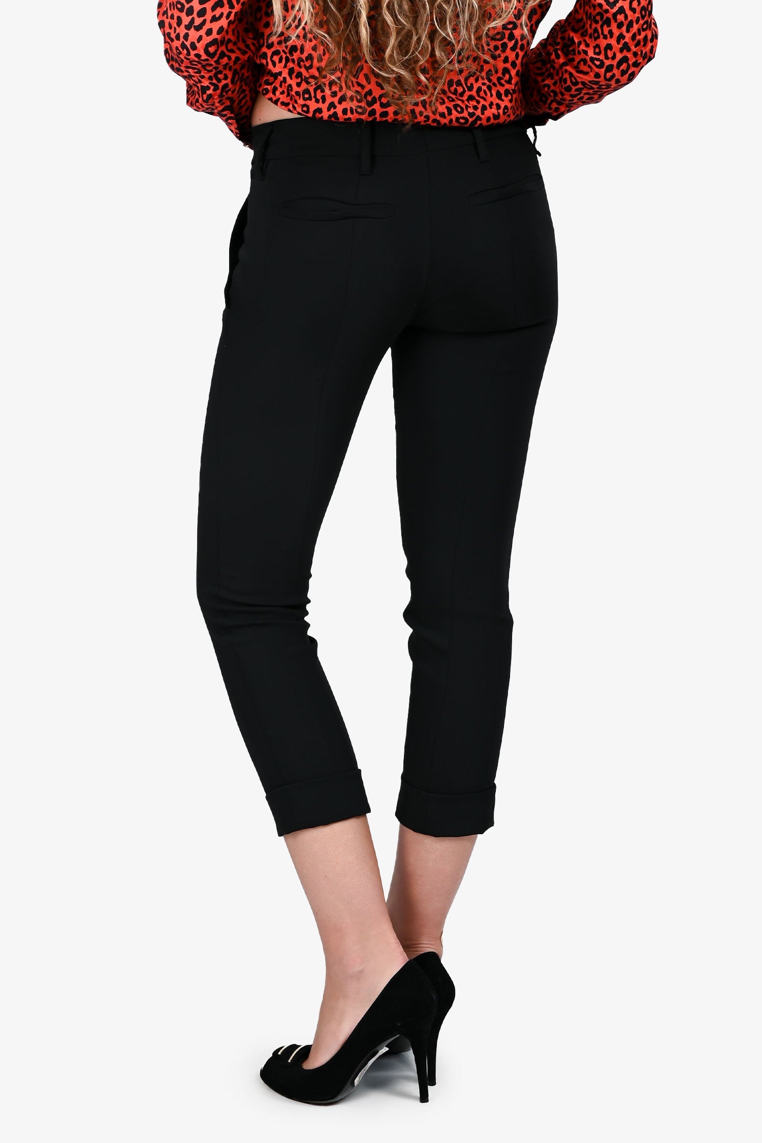 Prada 2009 Black Cropped Slim Fit Pants Size 36S