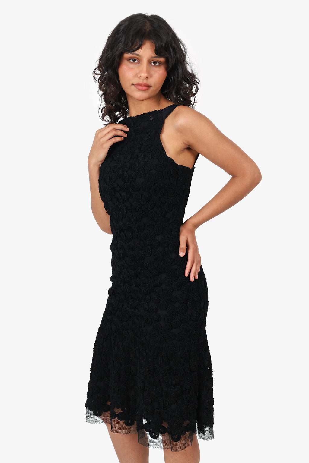 Pre-Loved Chanel™ Black Wool Flower Knit Sleeveless Dress Size 36