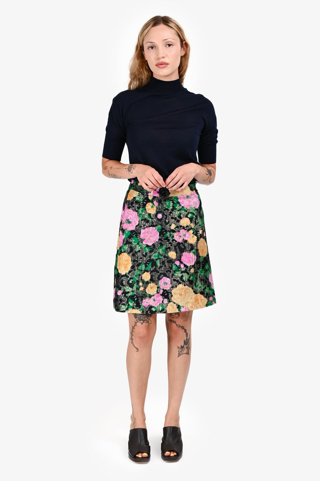 Miu Miu 2018 Grey/Pink/Orange Floral Embroidered Mini Skirt Size 36