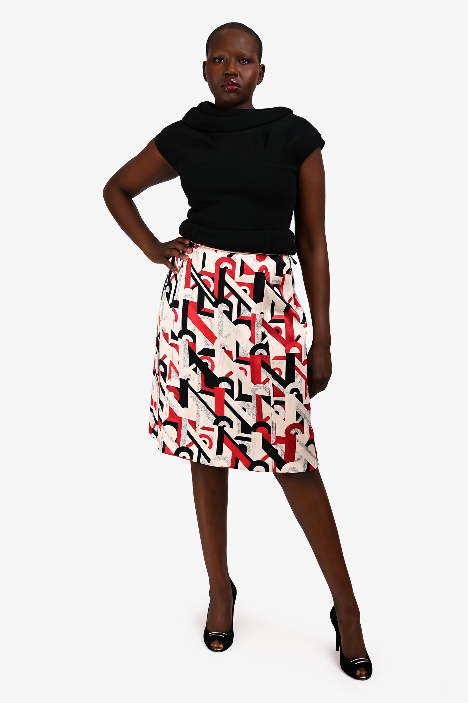 Prada 2017 Cream/Red Silk Graphic Printed Midi Skirt Size 46