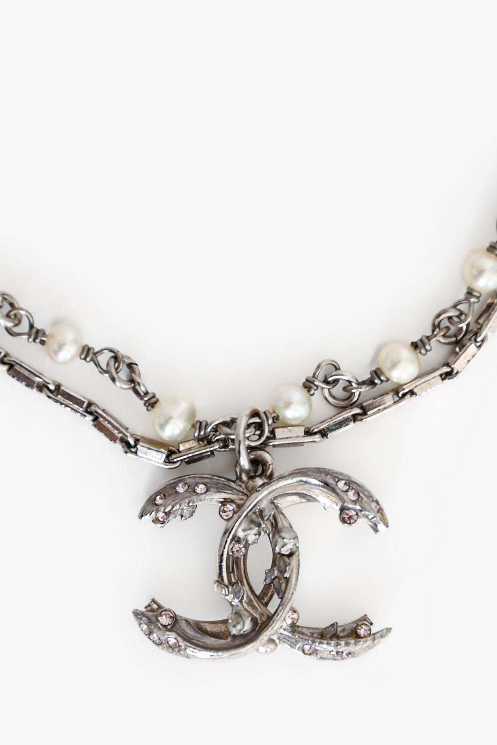 Pre-Loved Chanel™ 2013 Silver Toned Faux Pearl Stationed CC Bracelet