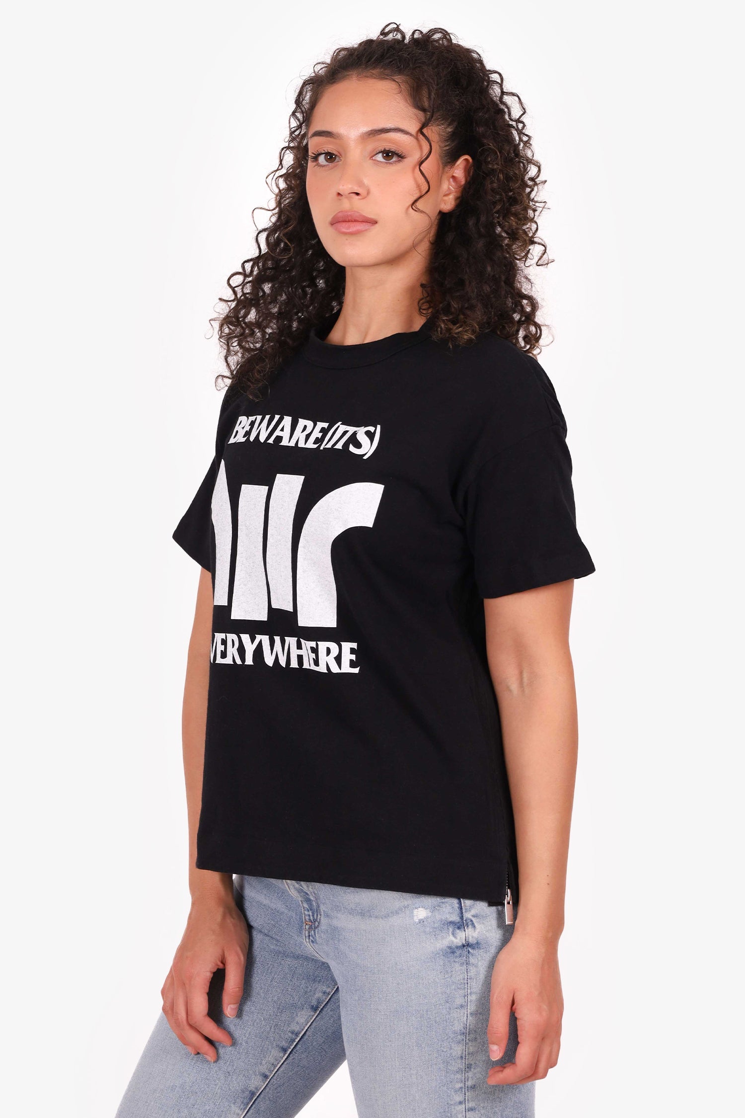 Sacai Black 'Beware (It's) Everywhere' Zip Detail T-Shirt Size 1
