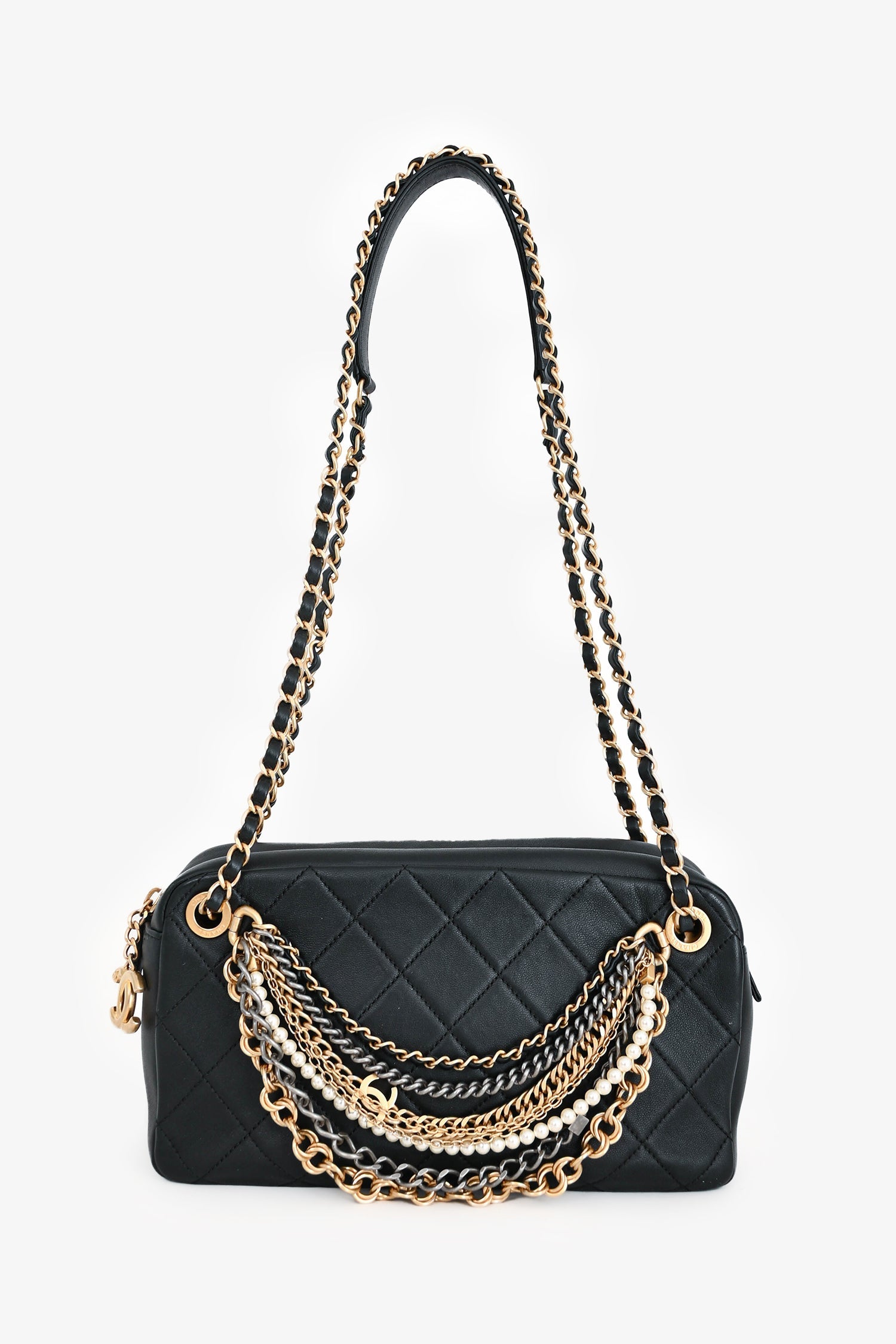 Pre-Loved Chanel™ 2018-19 Black Leather Quilted All About Chain Camera Bag