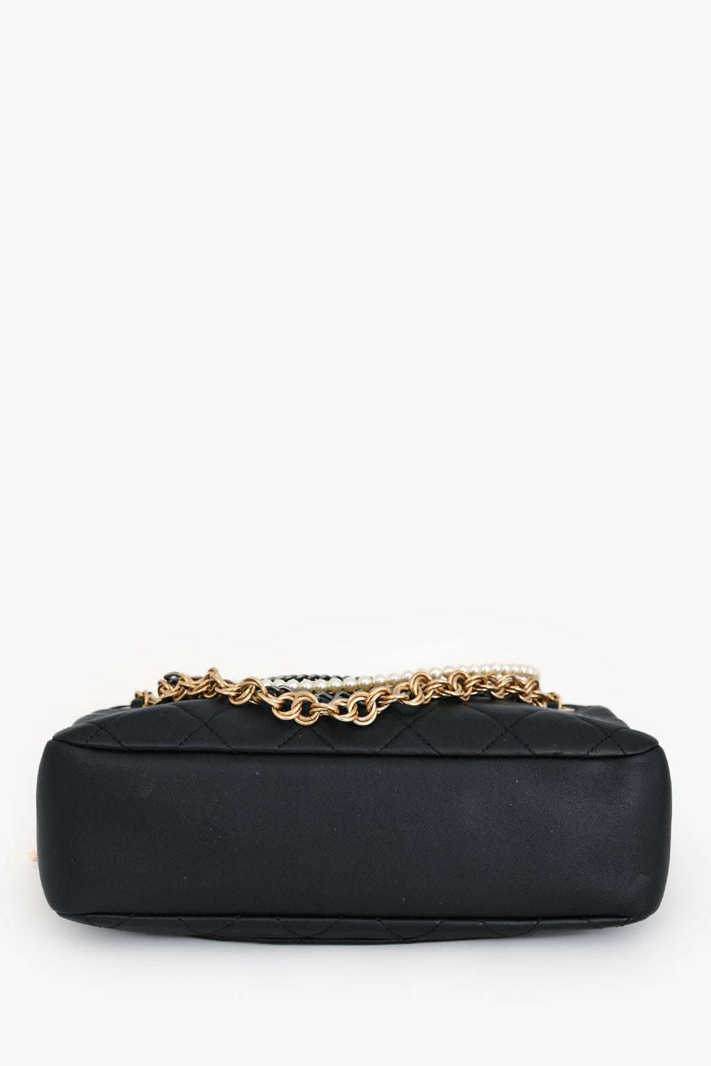 Pre-Loved Chanel™ 2018-19 Black Leather Quilted All About Chain Camera Bag