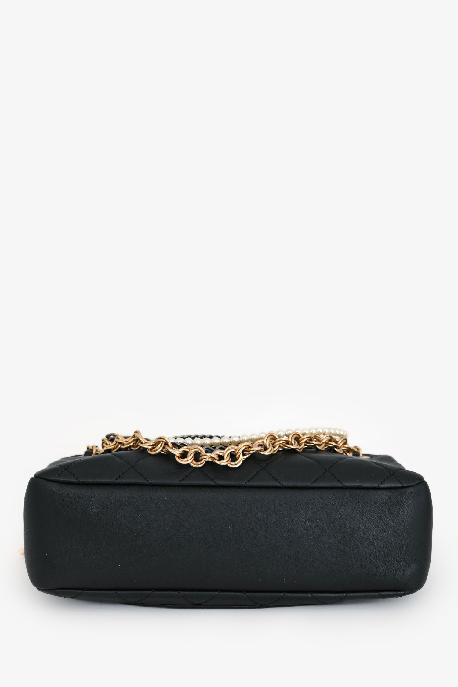 Pre-Loved Chanel™ 2018-19 Black Leather Quilted All About Chain Camera Bag