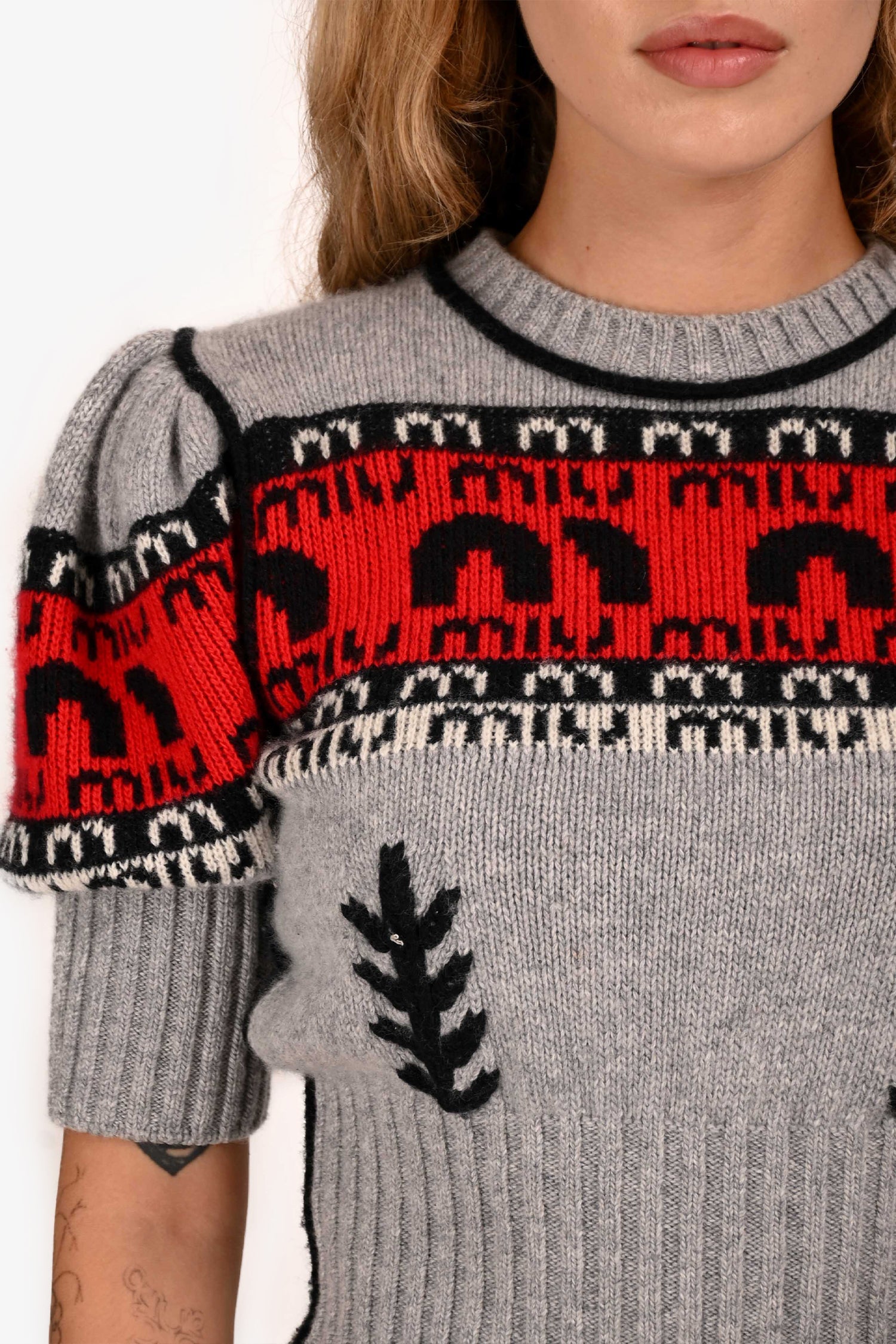 Miu Miu 2017 Grey/Red Wool 'M' Logo Sweater Size 38