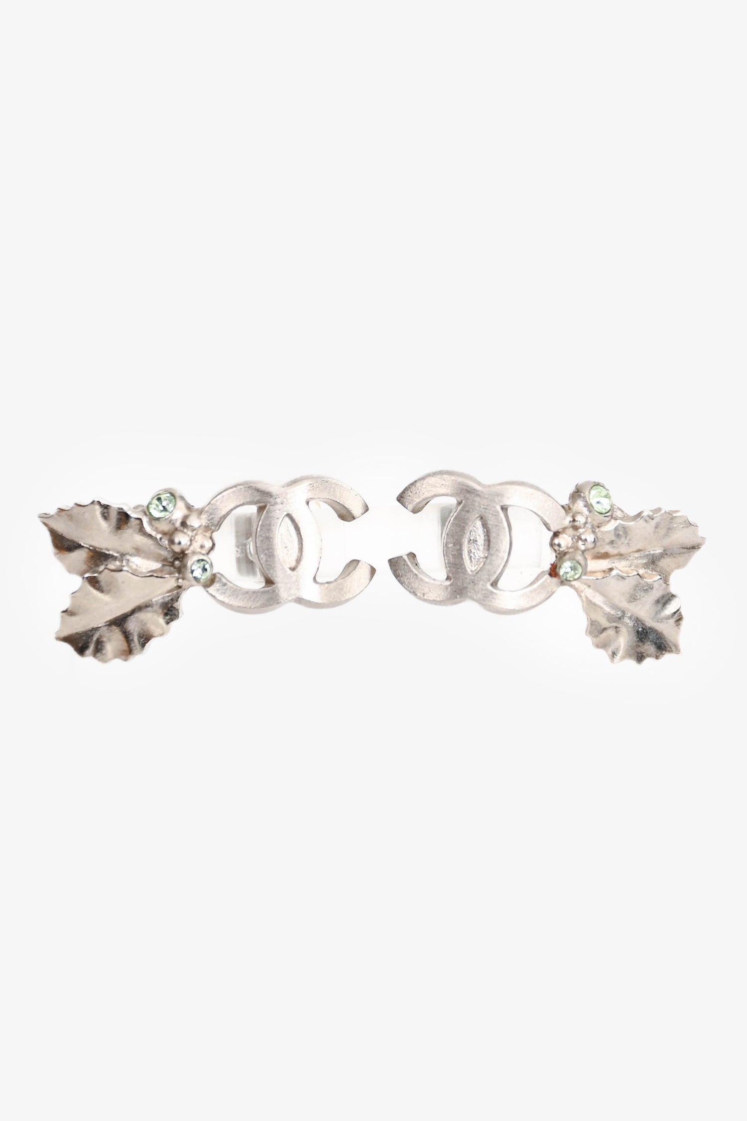 Pre-Loved Chanel™ 2005 Silver Tone Metal Foliage Earrings