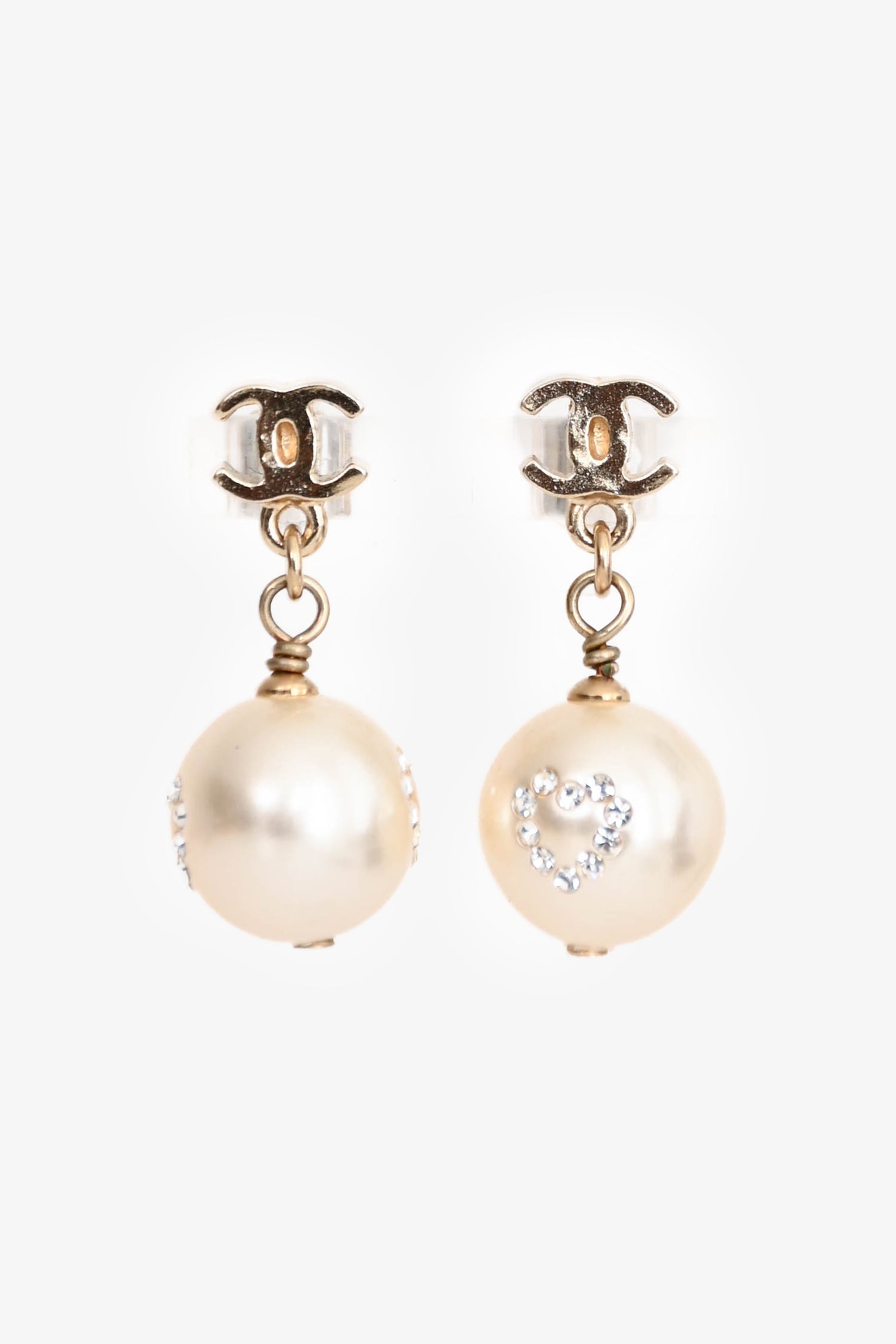 Pre-Loved Chanel™ Faux Pearl Heart Bead Earrings
