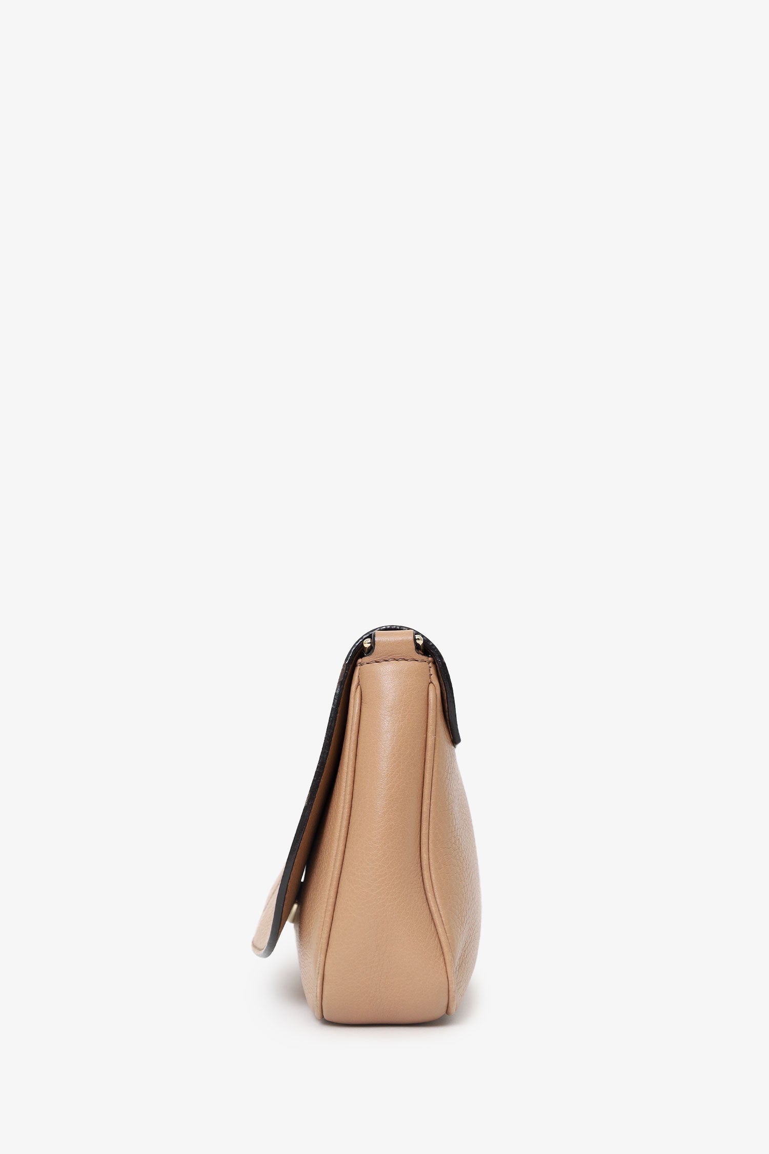 Gucci Nude Grained Leather 'Soho' Medium Flap Crossbody