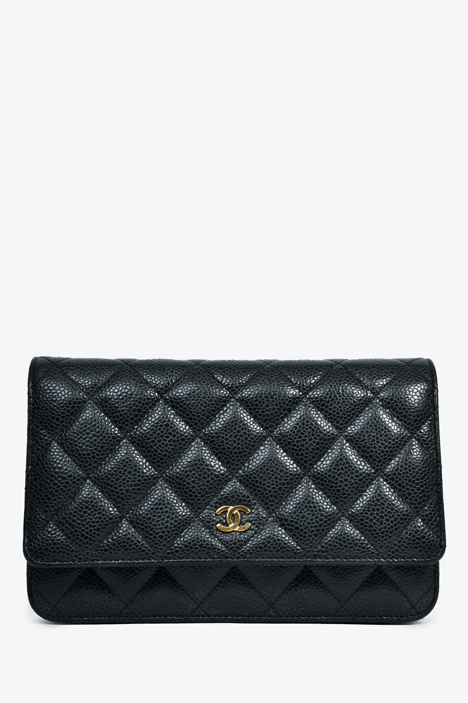 Pre-Loved Chanel™ 2019 Black Caviar Classic Wallet On Chain