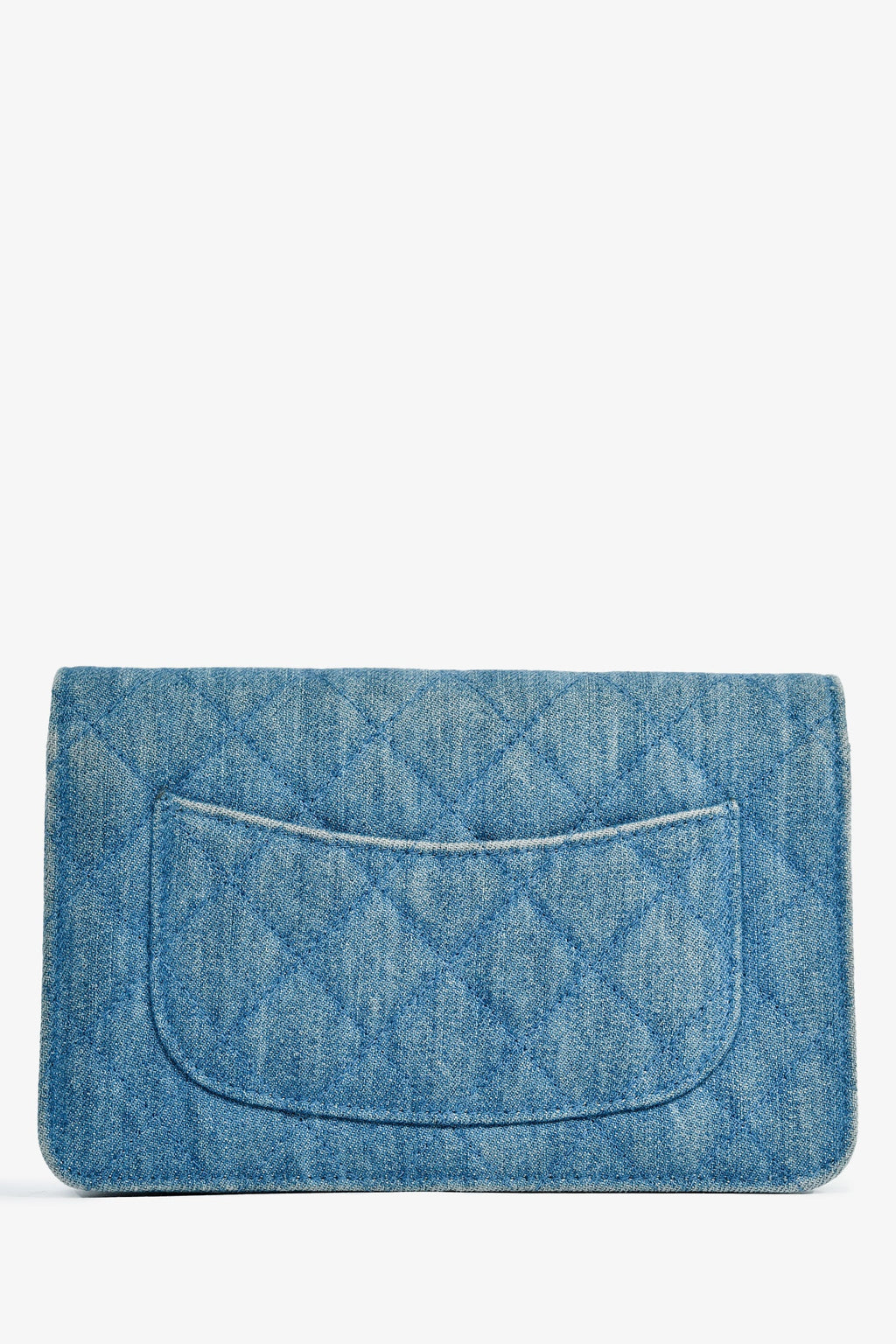 Pre-Loved Chanel™ 2022 Blue Denim Wallet On Chain