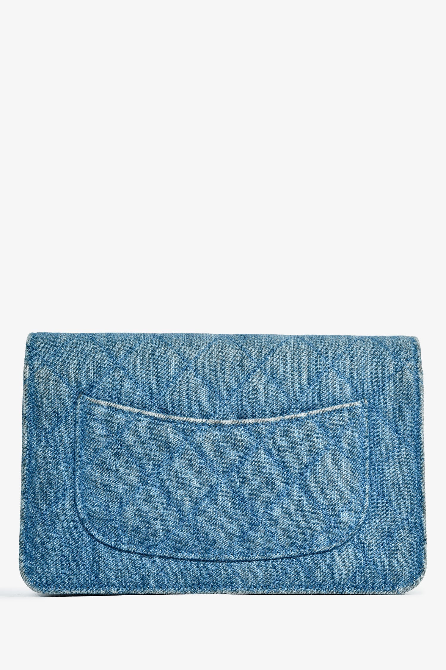 Pre-Loved Chanel™ 2022 Blue Denim Wallet On Chain