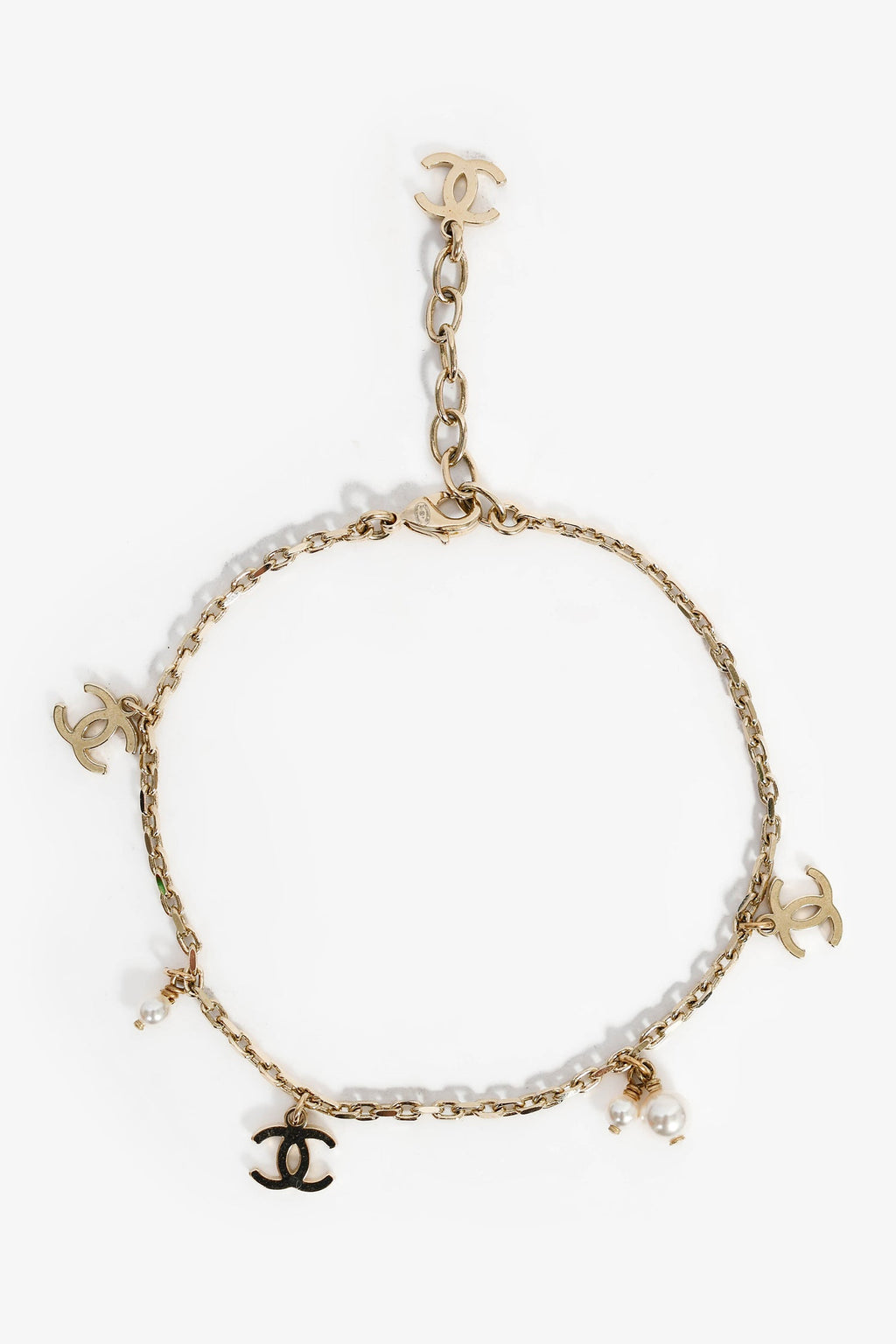 Pre-Loved Chanel™ Gold Toned CC Charm Faux Pearl Anklet
