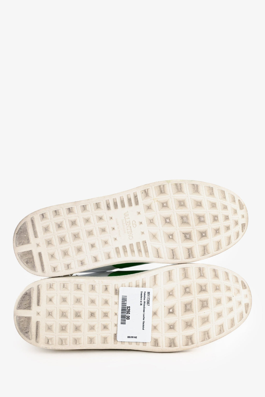 Valentino White/Green Leather Rockstud Sneakers Size 35