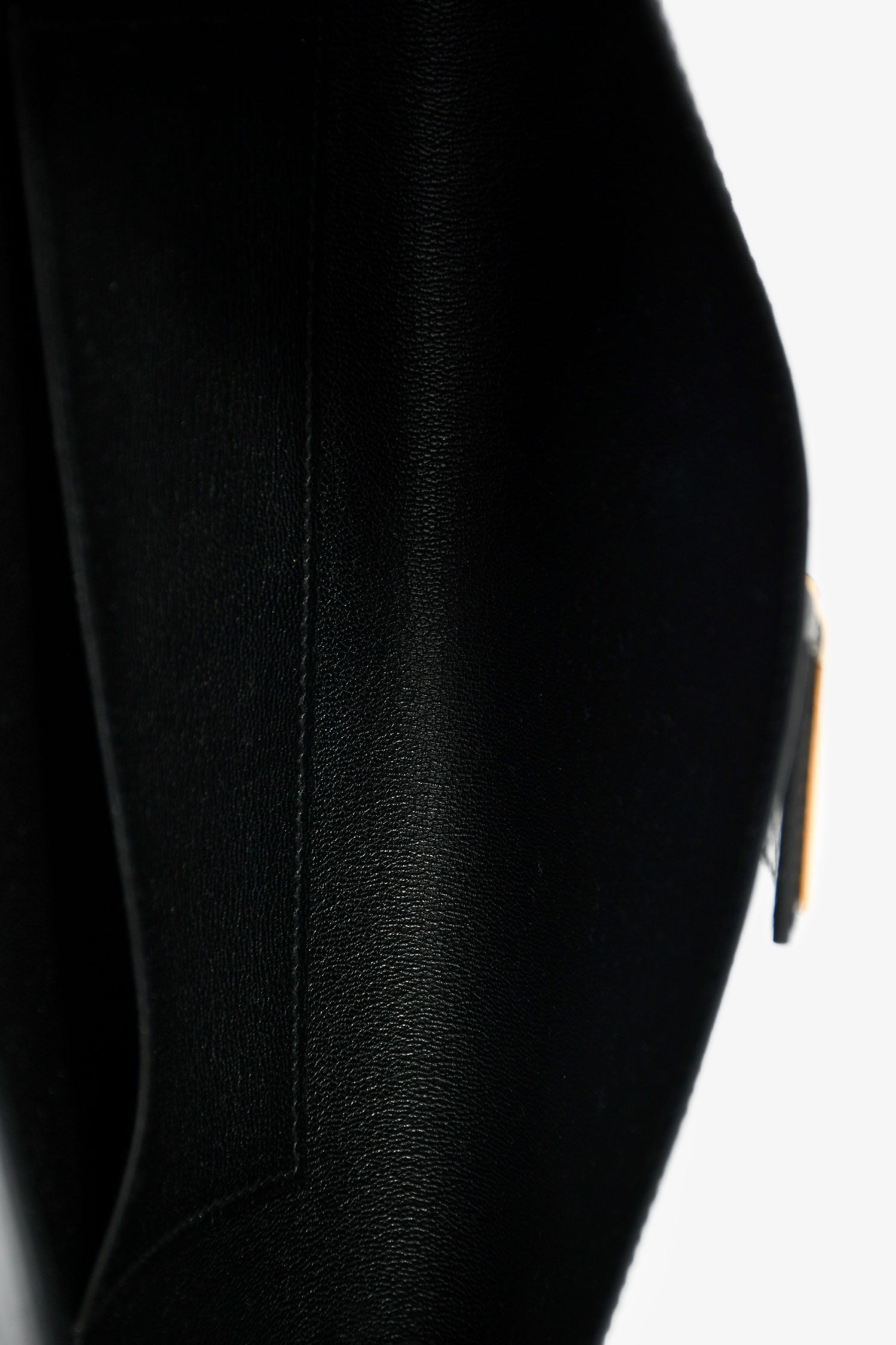 Hermès 2016 Black Alligator 'Medor' 23 Clutch