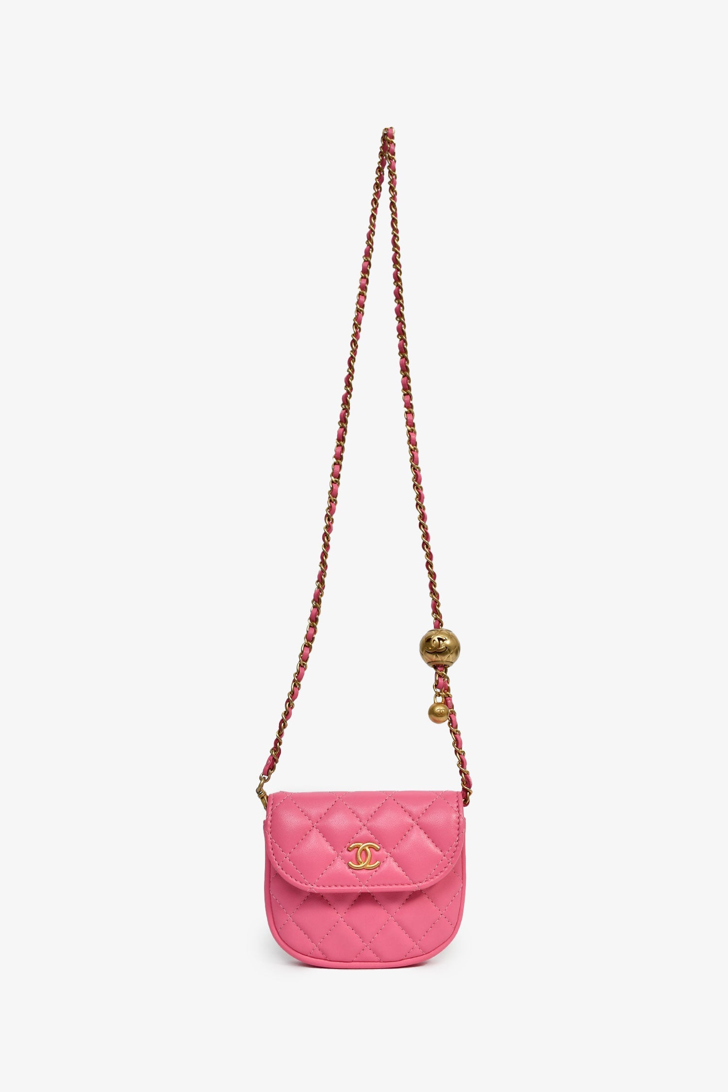 Pre-Loved Chanel™ 2019 Pink Lambskin Mini Pearl Crush Waist Bag