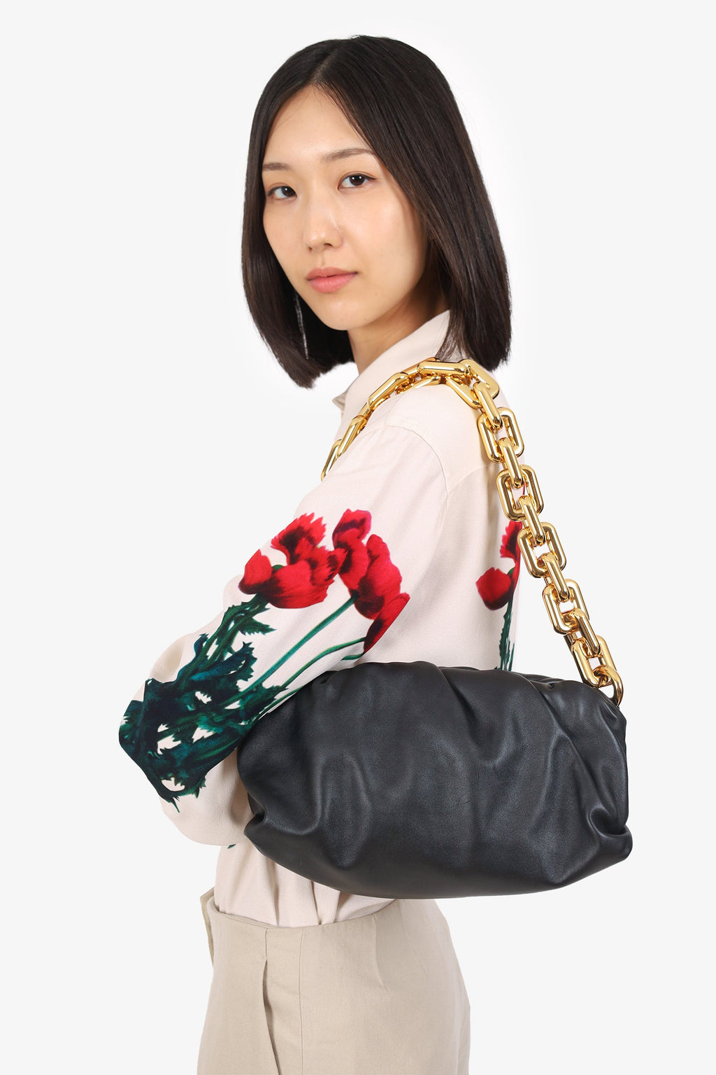 Bottega Veneta Black Leather The Chain Pouch Bag