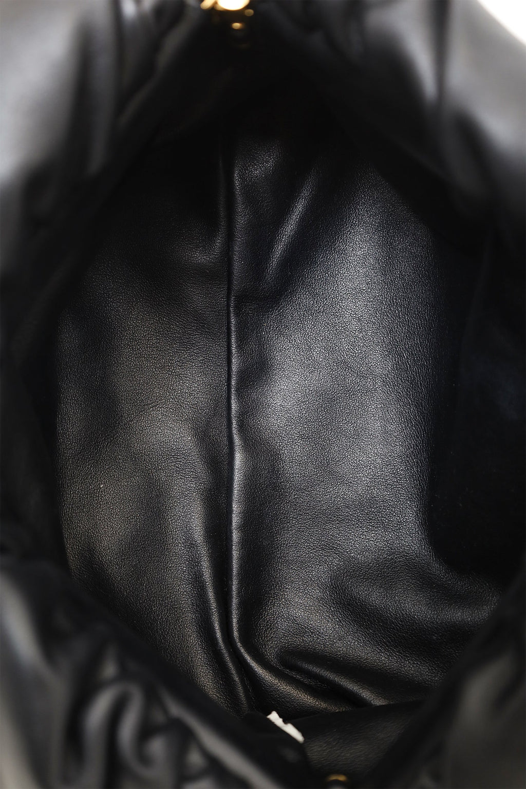 Bottega Veneta Black Leather The Chain Pouch Bag