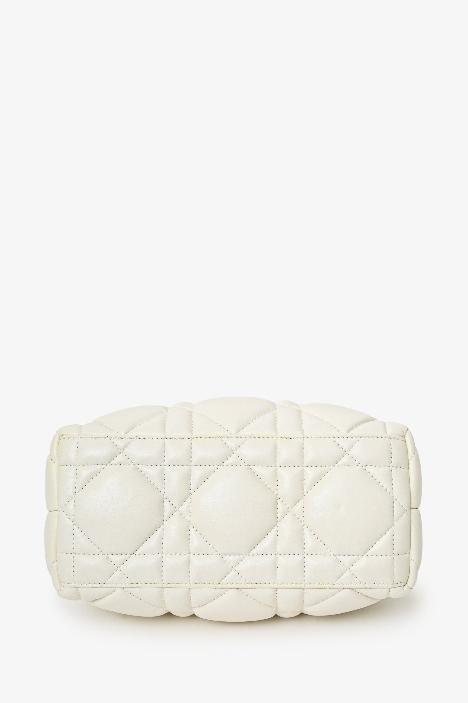 Christian Dior 2022 White Calfskin Macrocannage Medium Diortravel Nomad Pouch