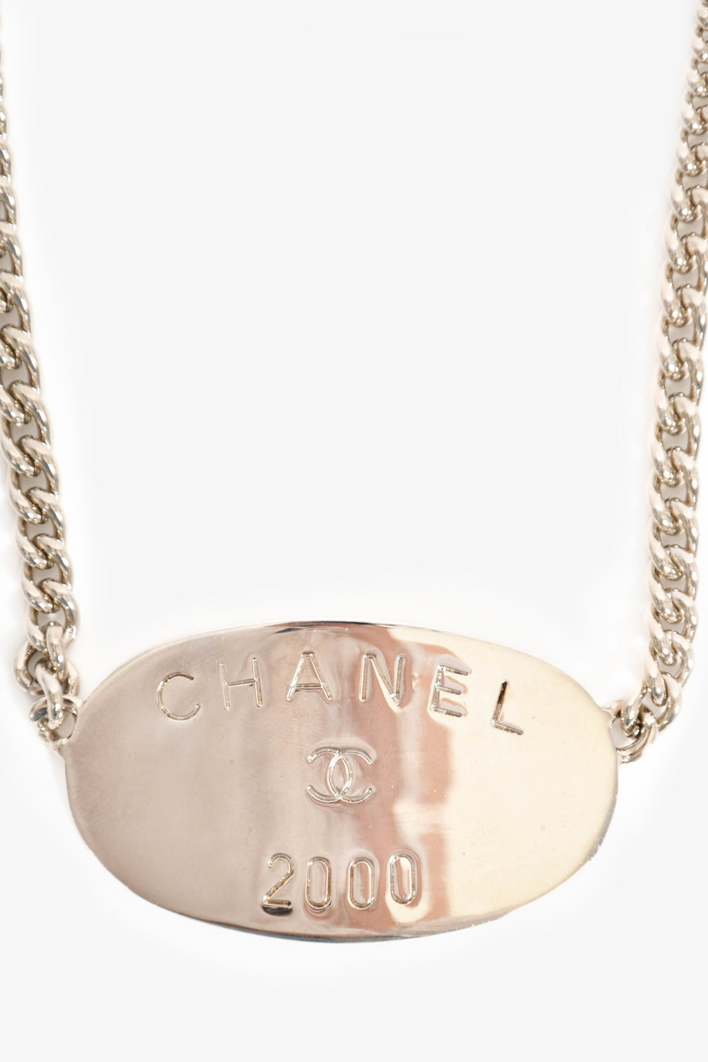 Pre-Loved Chanel™ 2000 Silver Tone Plaque Choker Necklace