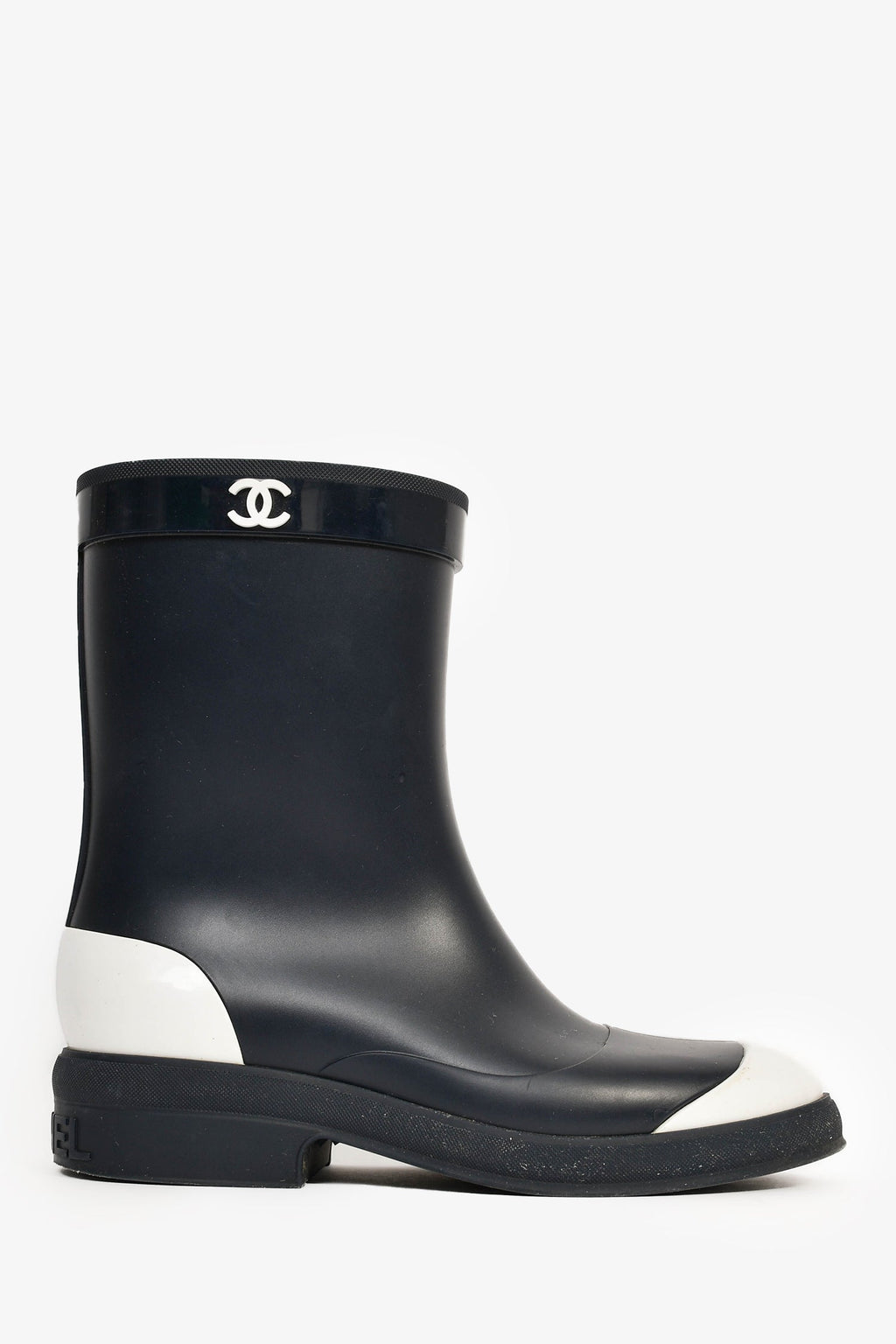 Pre-Loved Chanel™ Black Rubber Rain Boots Size 37