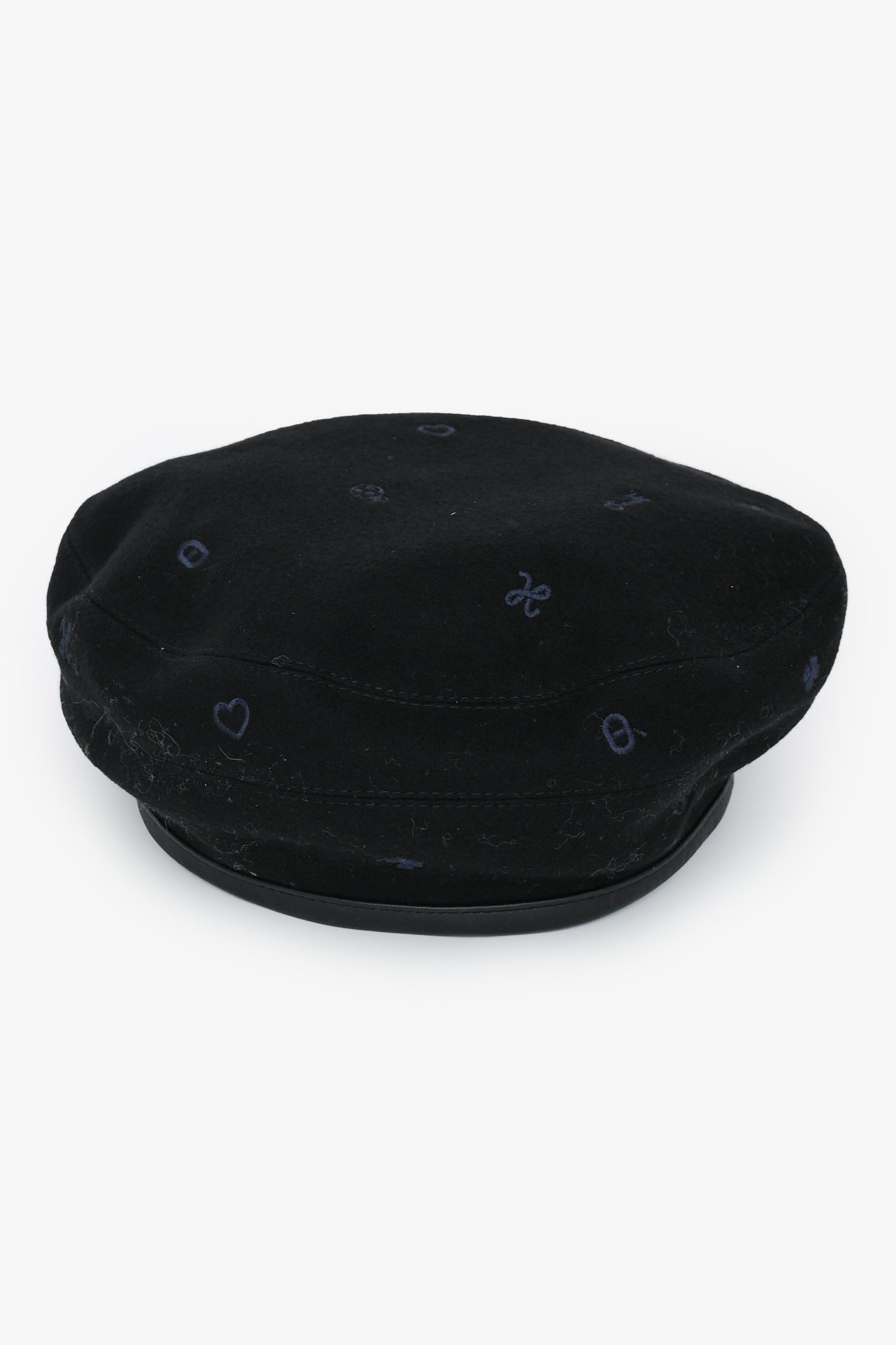 Hermès Black Cashmere Embroidered Patterned Beret Size 57