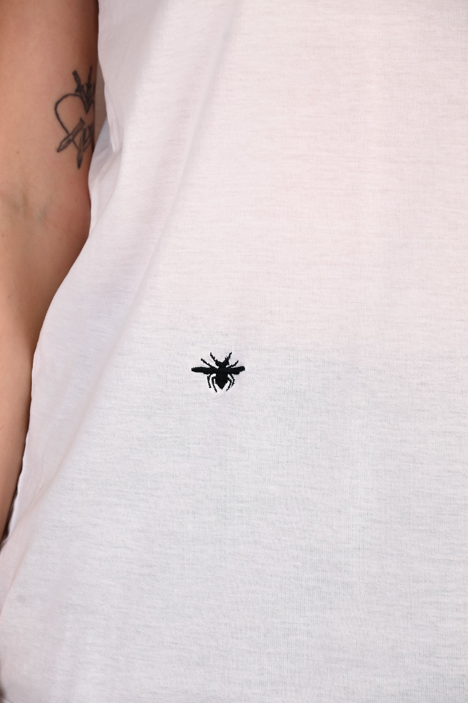 Christian Dior White Cotton Embroidered Bee T-Shirt Size S