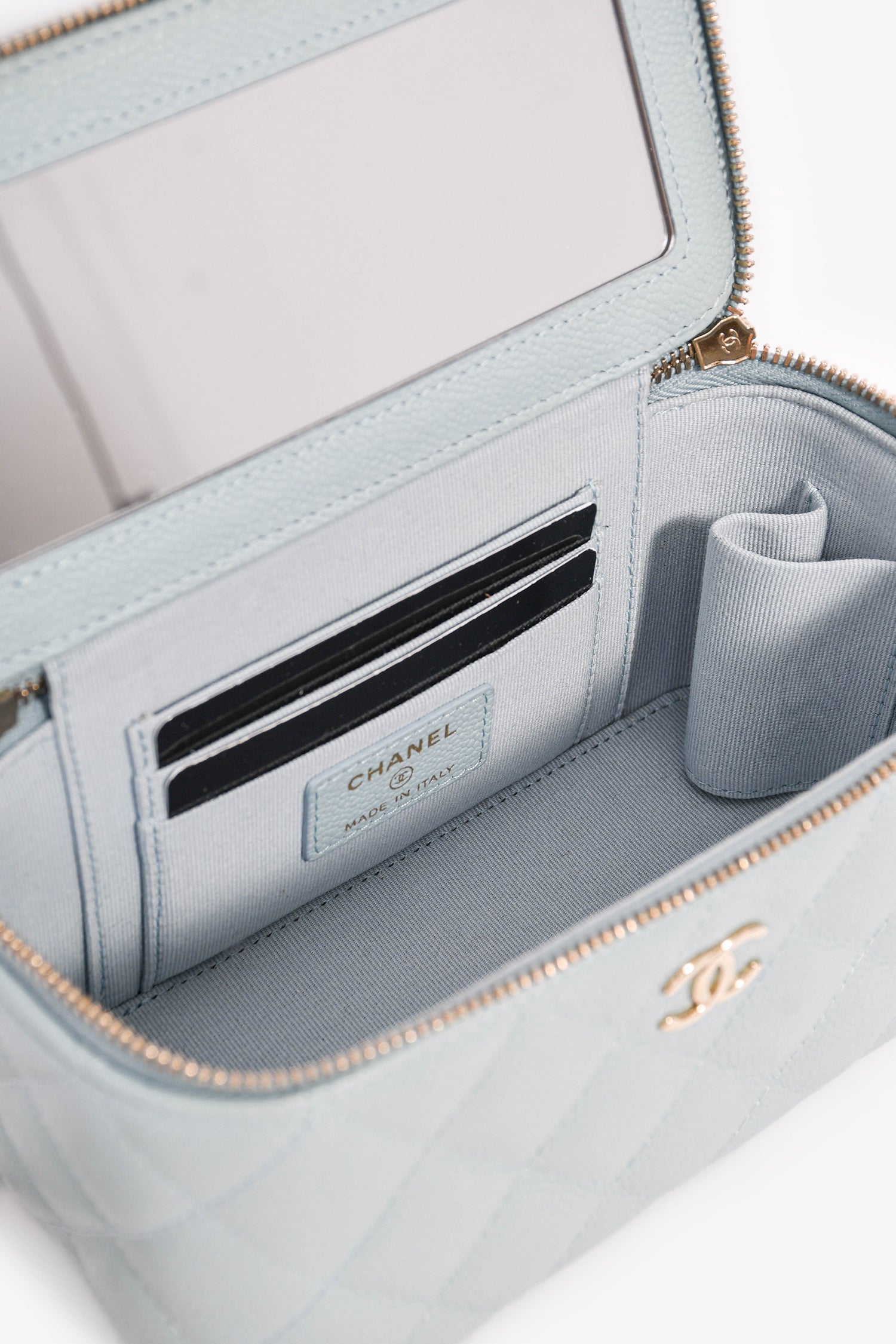 Pre-Loved Chanel™ 2021 Blue Caviar Leather Quilted CC Vanity Top Handle Bag