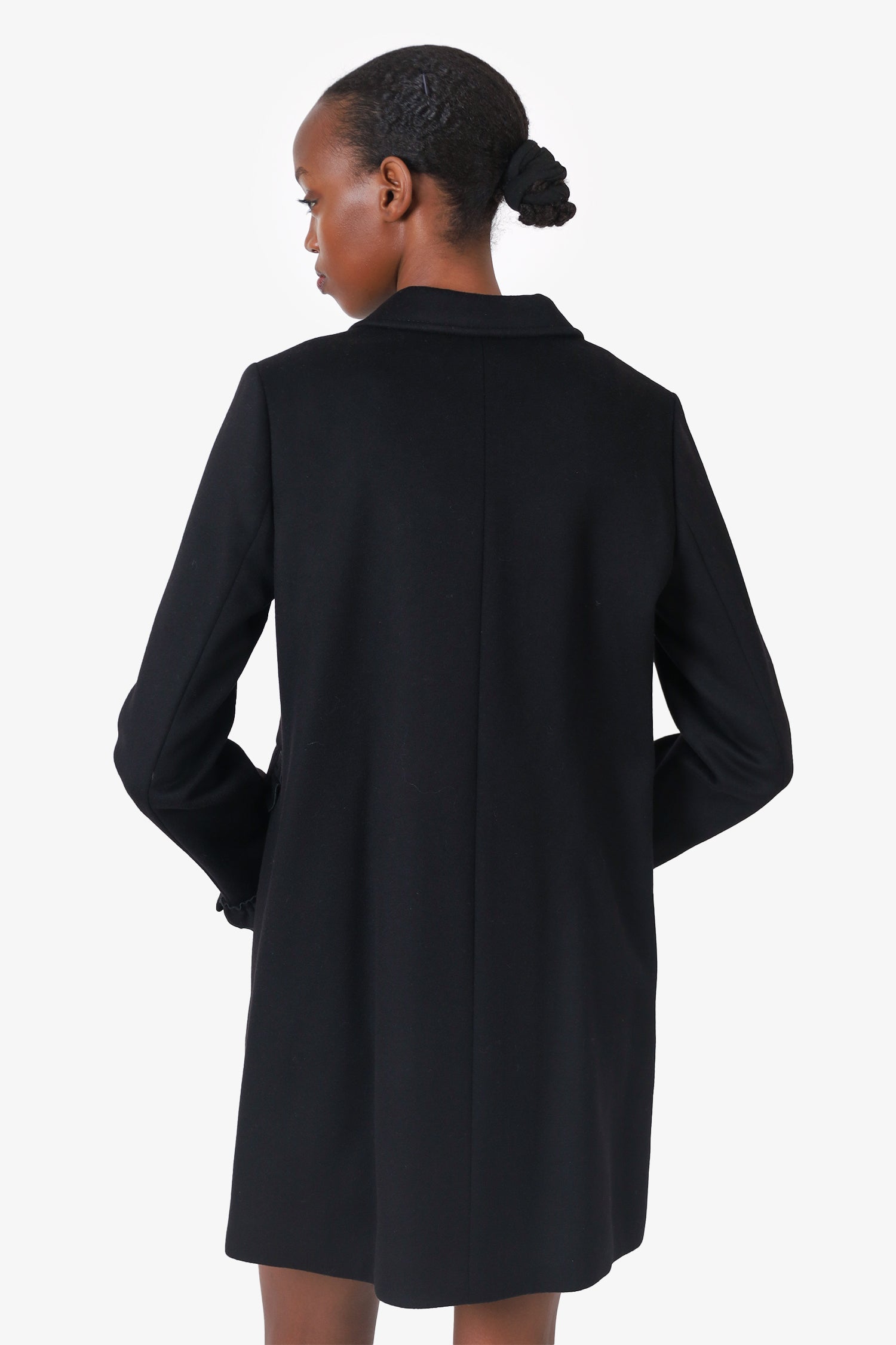 Gucci Black Wool Ruffle-Trimmed Pearl Button Coat Size 42