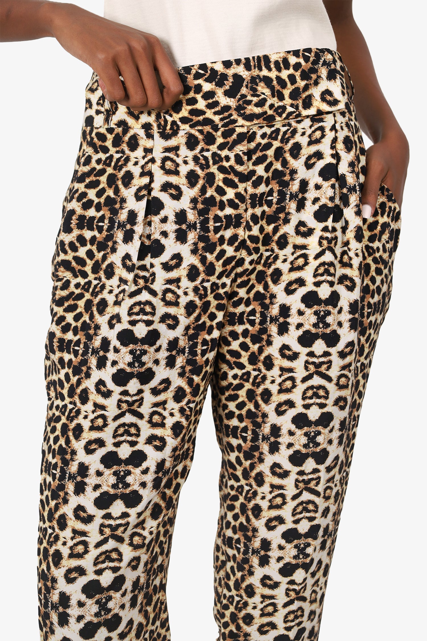 A.L.C. Leopard Print Silk Slim Leg Pants size 8