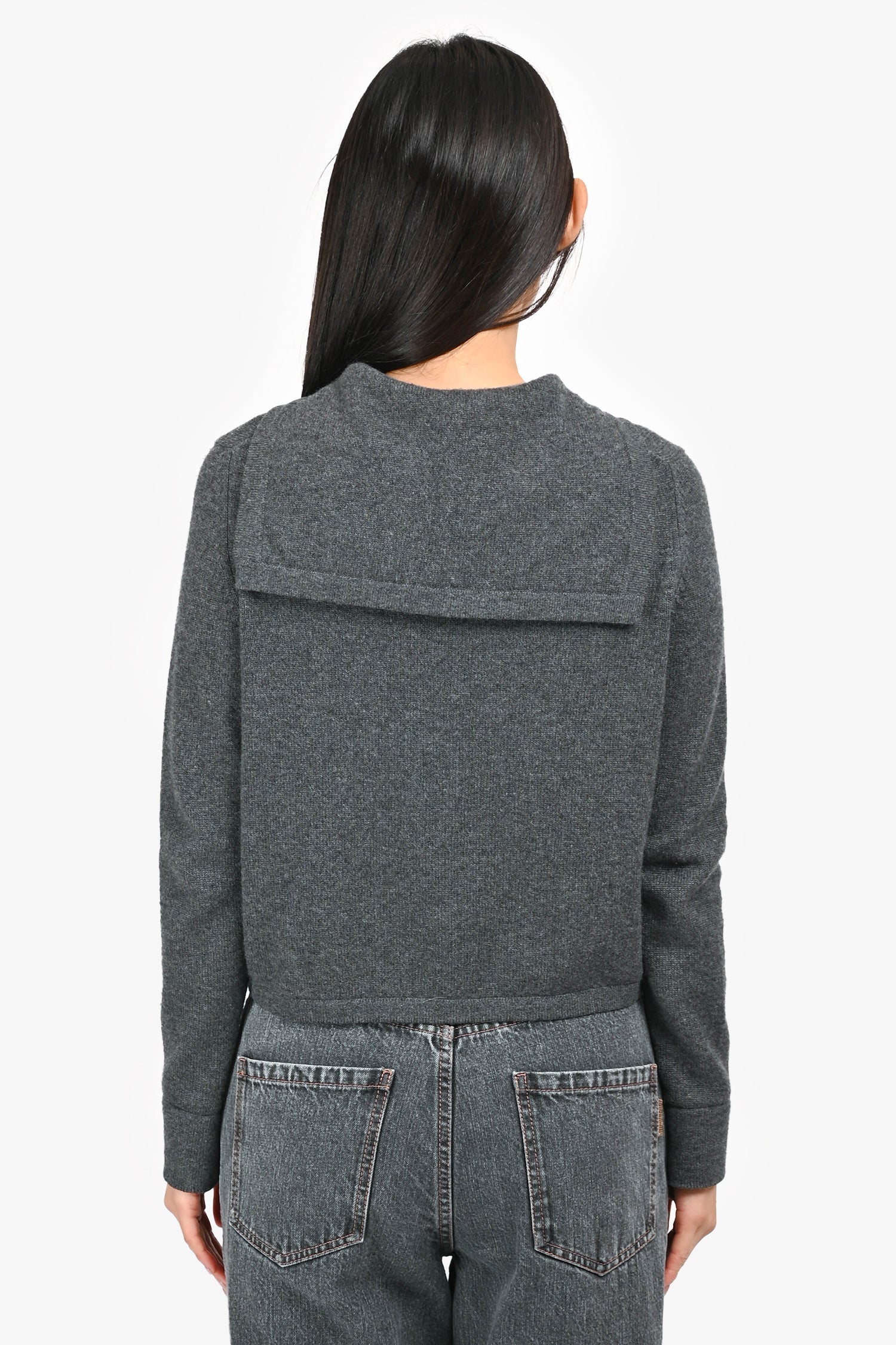 Pre-Loved Chanel™ Grey Cashmere Button Up Sailor igan Size 38