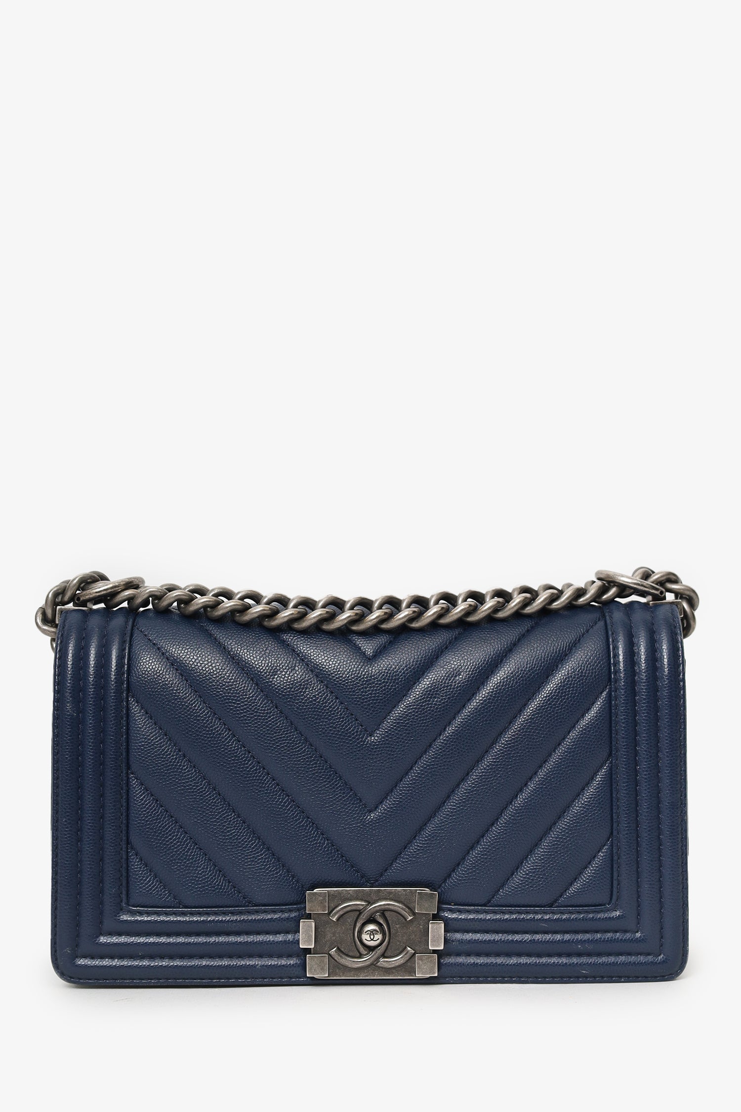 Pre-Loved Chanel™ 2017-18 Navy Caviar Chevron Medium Boy Bag