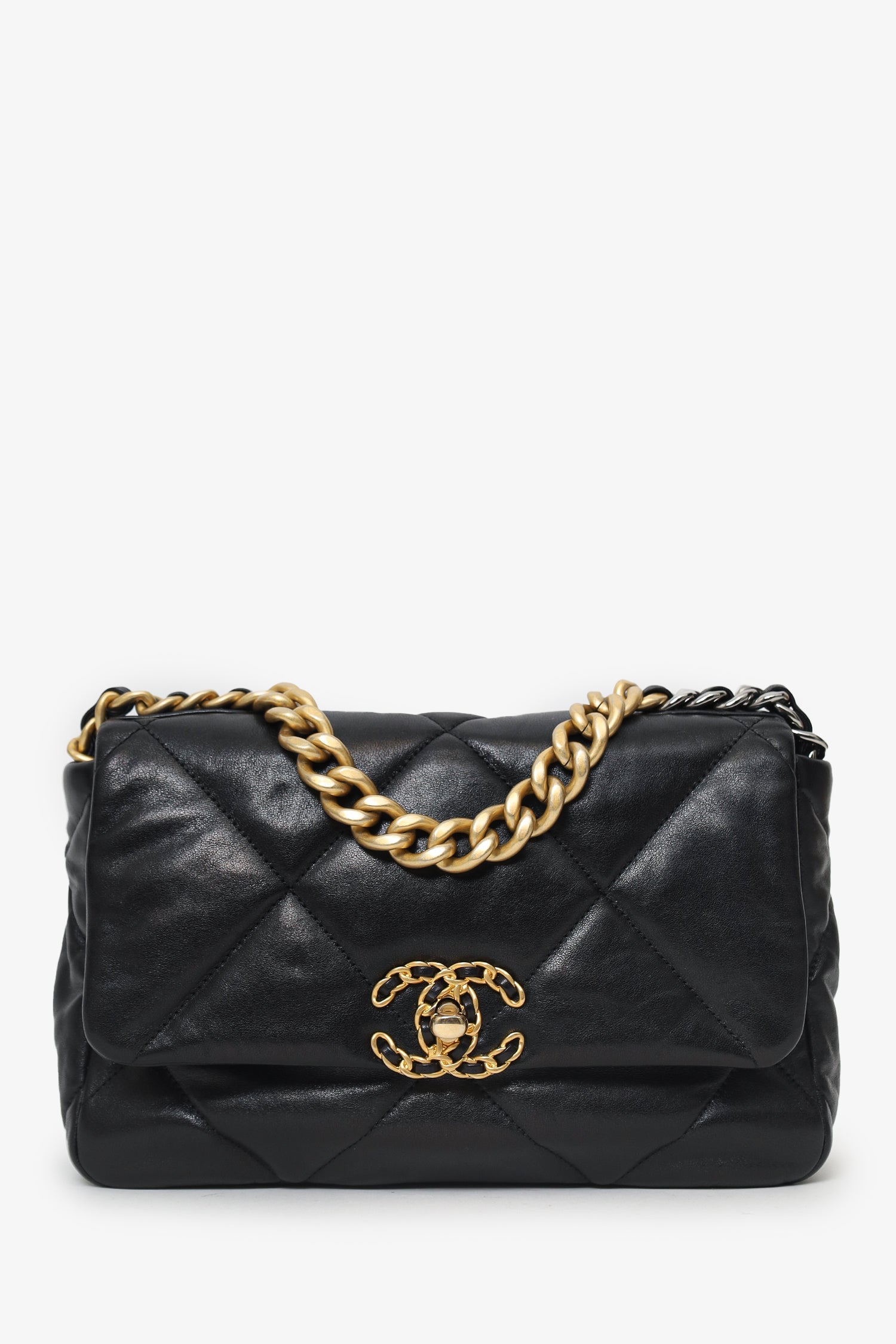 Pre-Loved Chanel™ 2019 Black Leather 19 Flap Bag