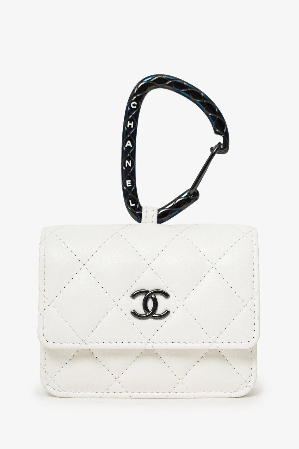 Pre-Loved Chanel™ 2021 White Leather Hook  Holder