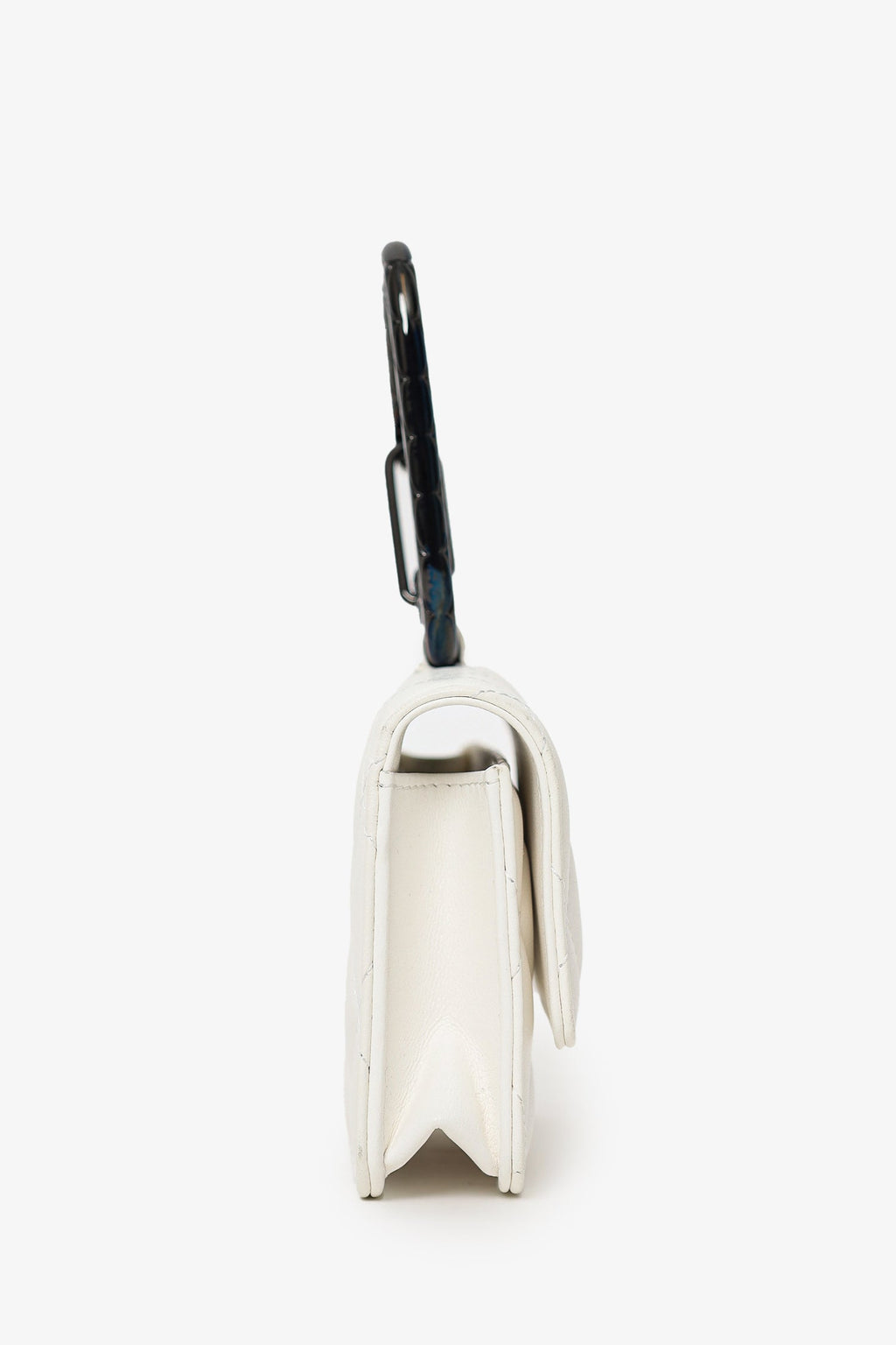 Pre-Loved Chanel™ 2021 White Leather Hook  Holder