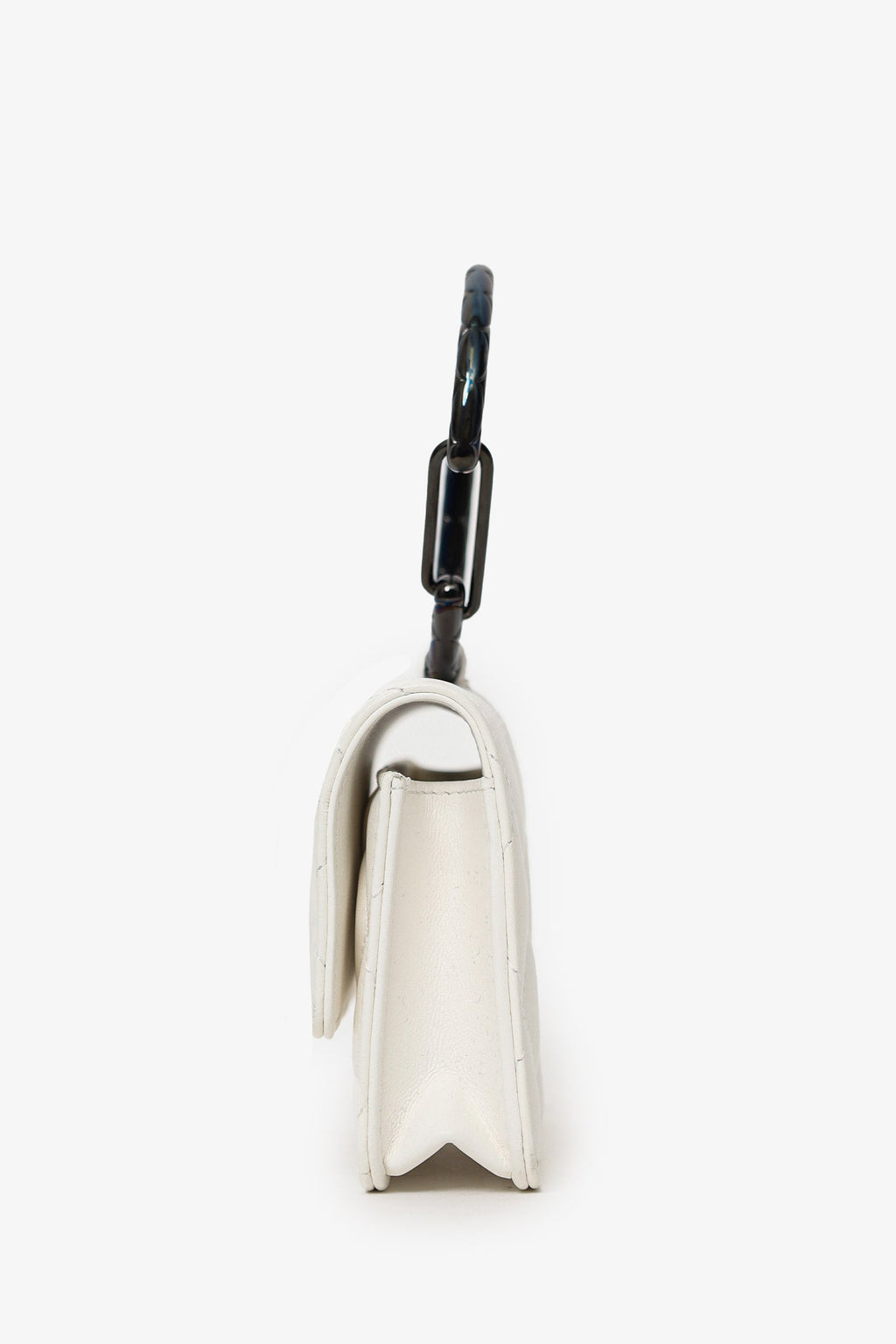 Pre-Loved Chanel™ 2021 White Leather Hook  Holder