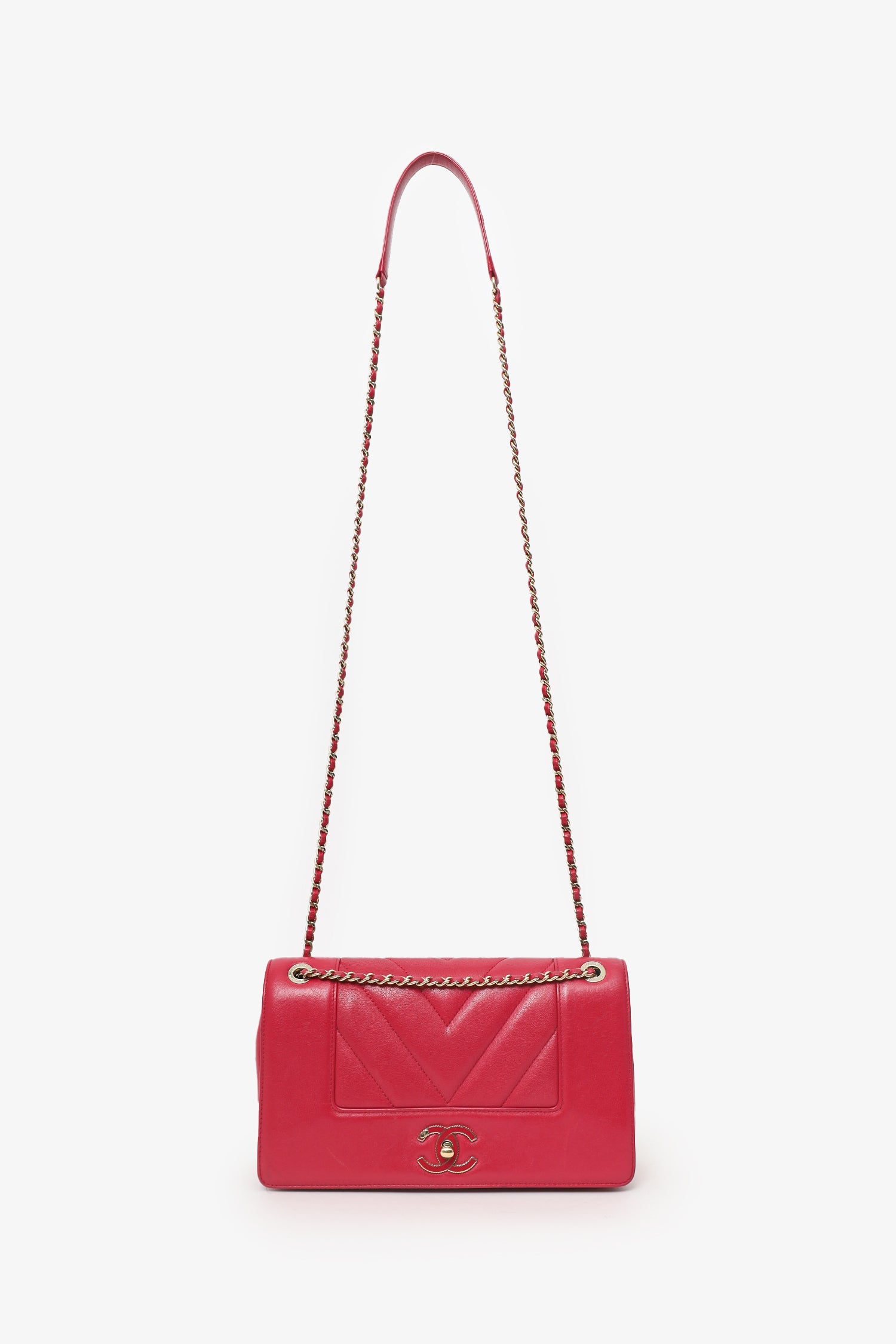 Pre-Loved Chanel™ 2017/18 Pink Leather Quilted Chevron Mademoiselle Bag