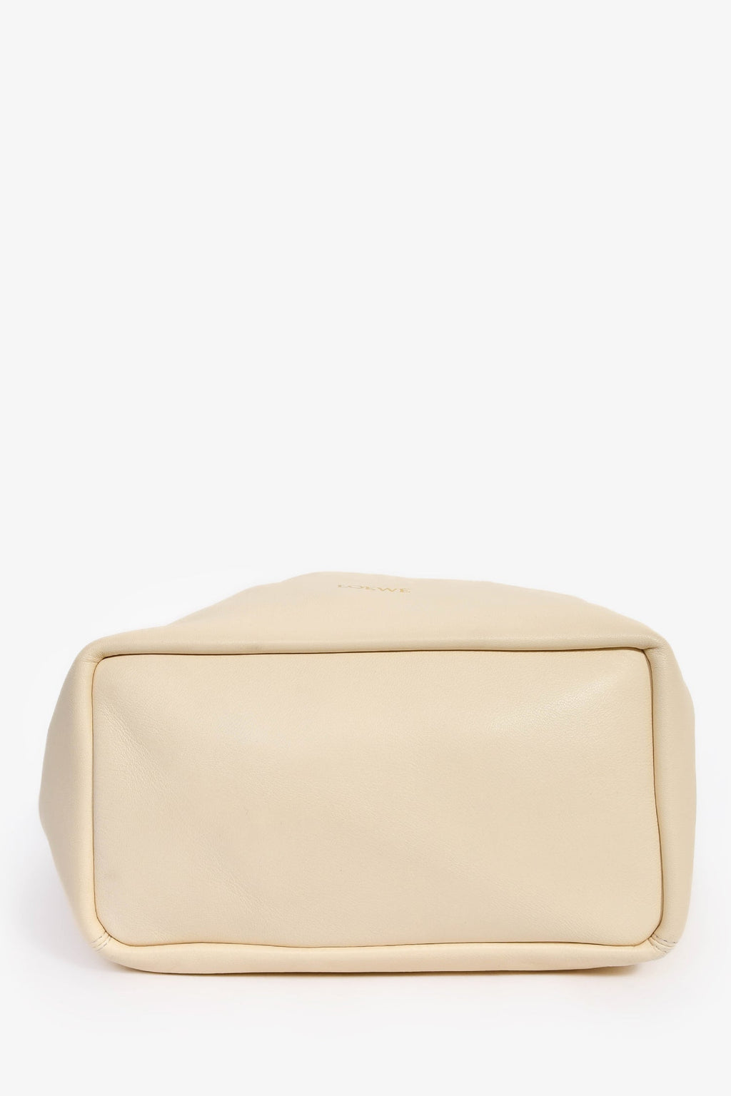 Loewe Cream Leather 'Squeeze' Small Chain Shoulder Bag
