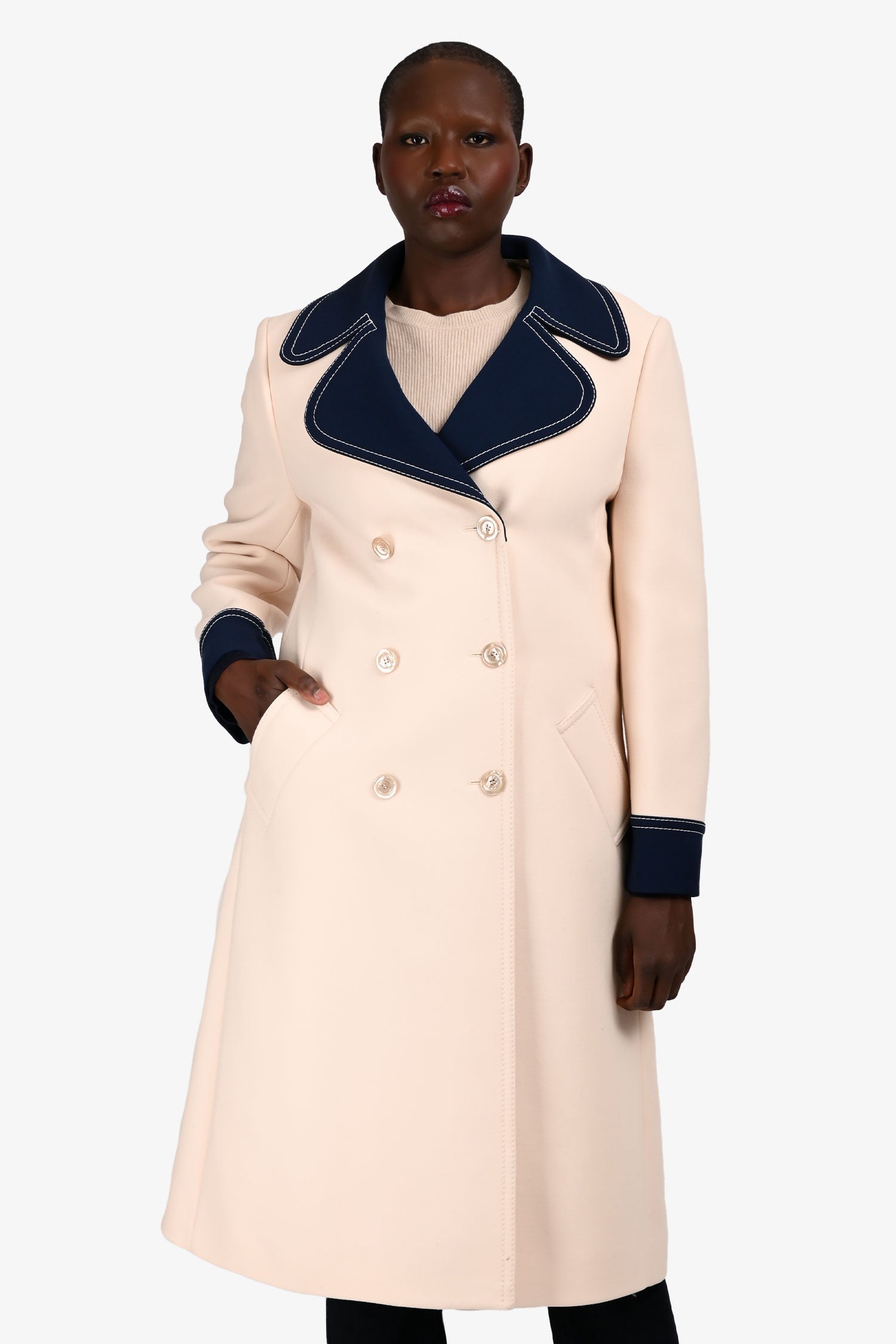 Gucci 2018 White/Blue Wool Stitch Detail Coat Size 44