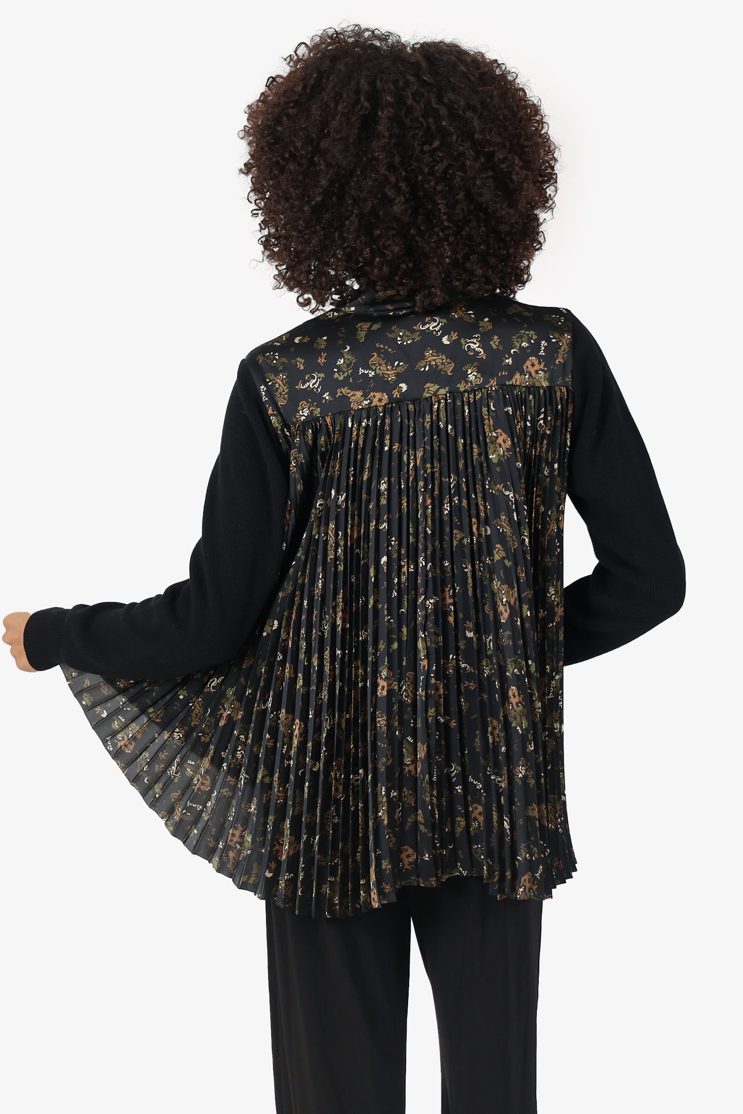 Sacai Black Cotton Pleated Knit igan Size 3