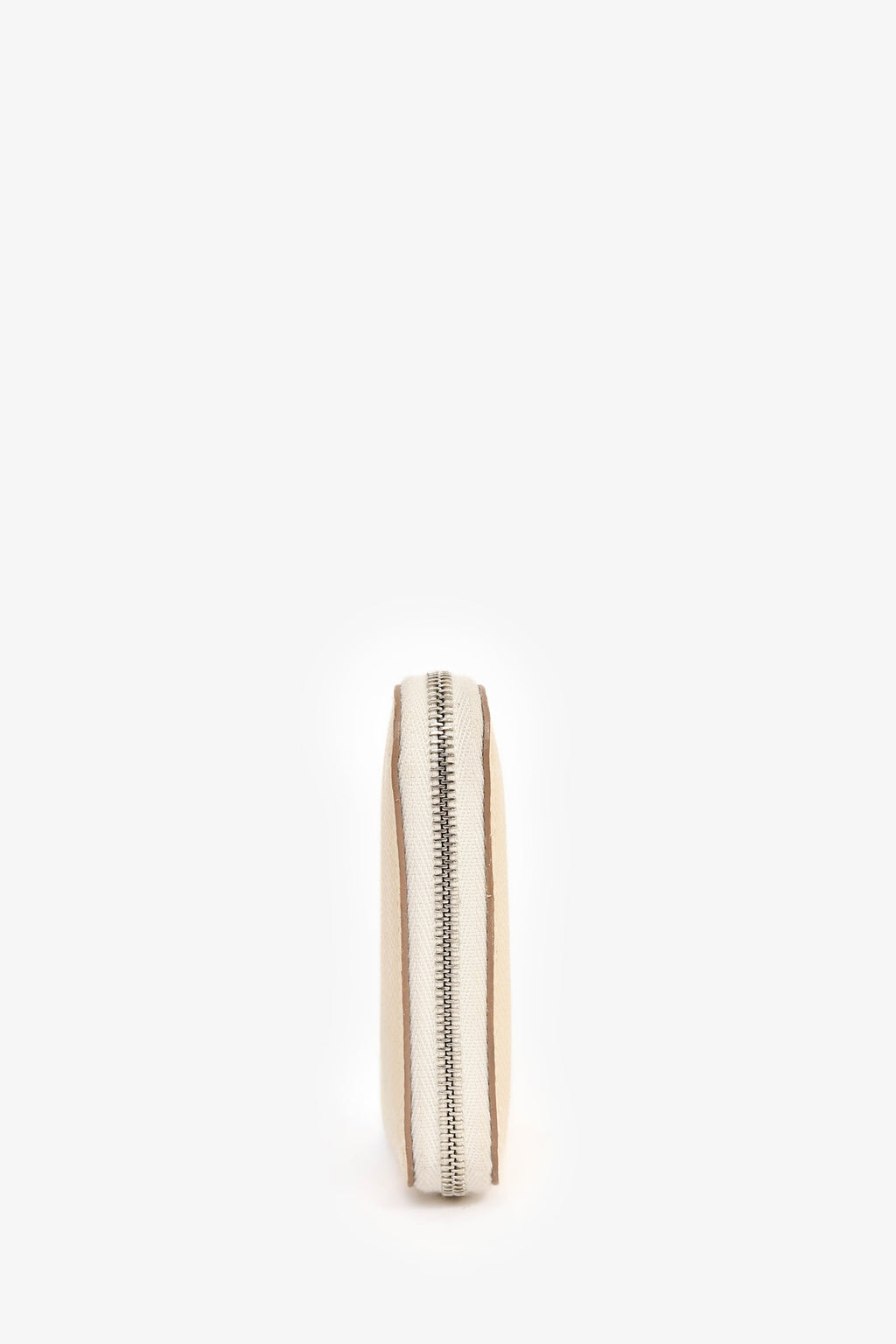 Hermès 2019 White Leather 'Silk In' Compact Wallet