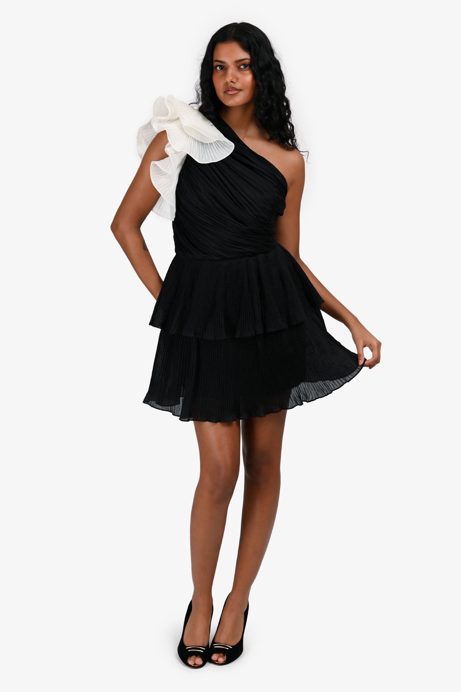 Elliatt Black/White 'Upscale' Ruched Off The Shoulder Mini Dress Size XS