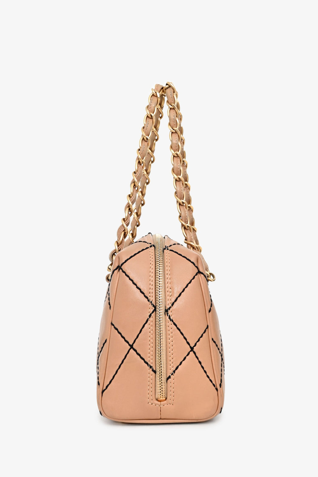 Pre-Loved Chanel™ 2003/2004 Cream Leather Wild Stitch Surpique Bowler Bag
