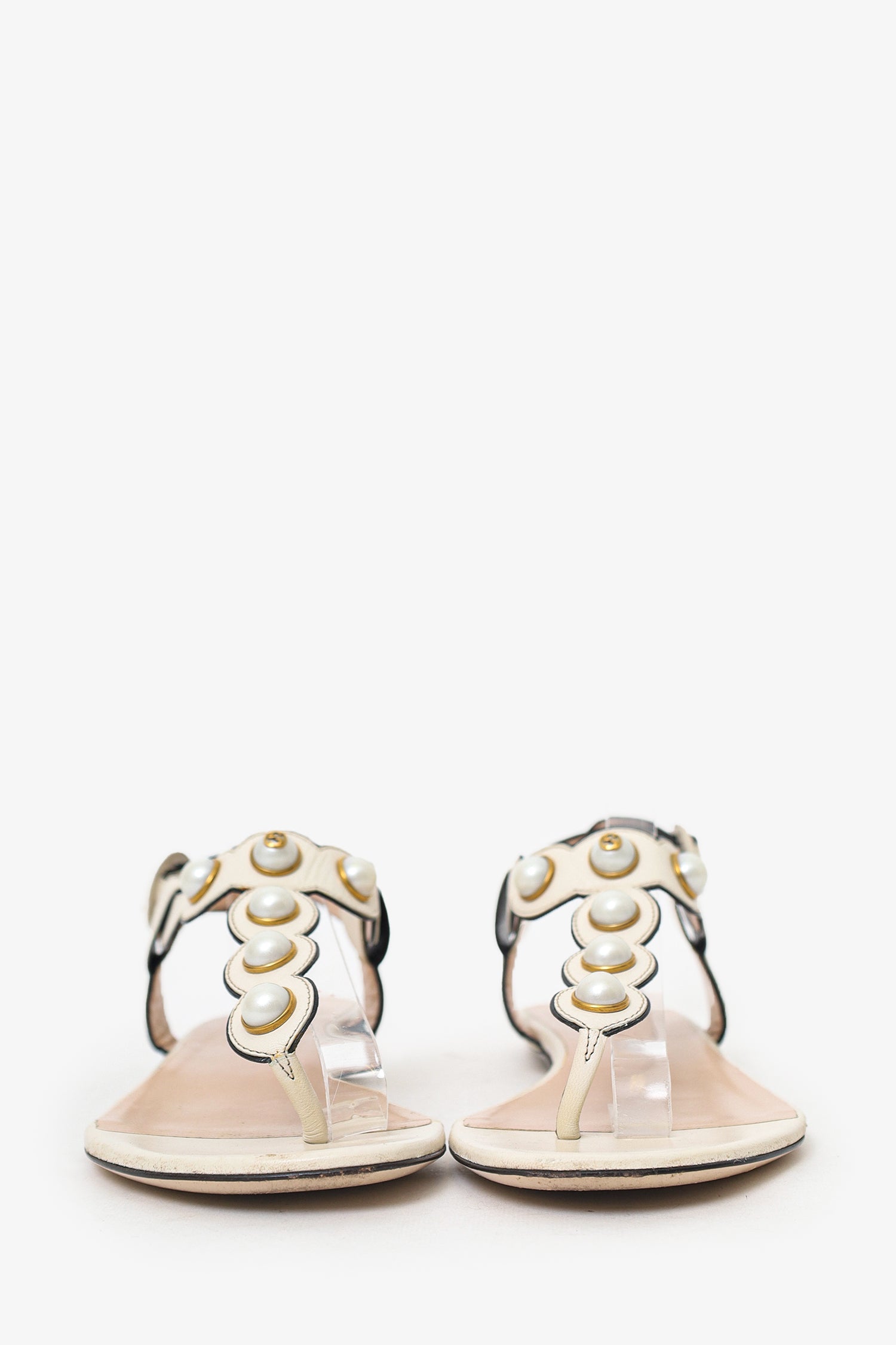 Gucci White Leather Pearl Detail Sandals Size 38.5