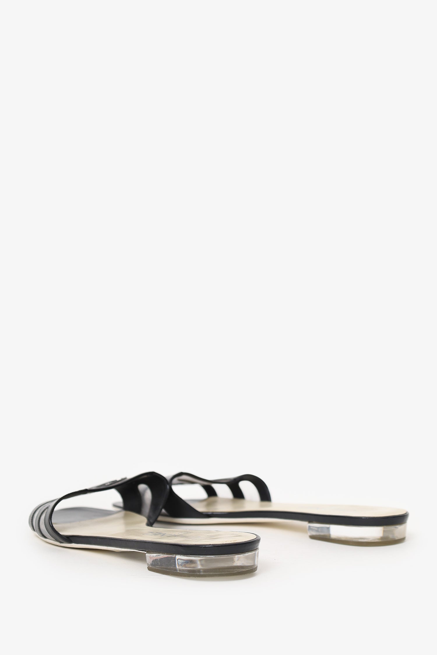 Pre-Loved Chanel™ Black Patent Leather/PVC 'CC' Slides Size 40