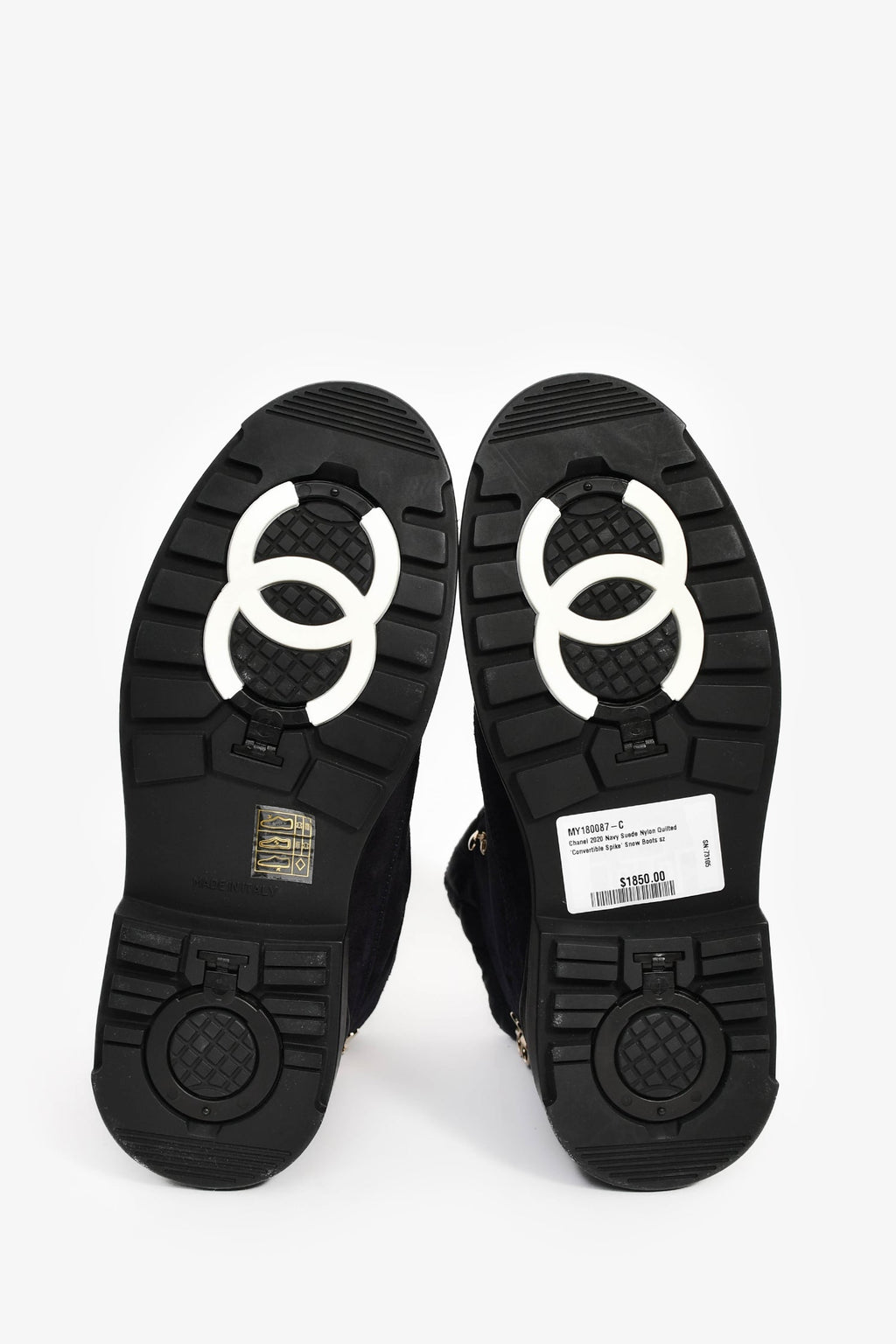 Pre-Loved Chanel™ 2020 Navy Suede Nylon Quilted 'Convertible Spike' Snow Boots Size 36.5