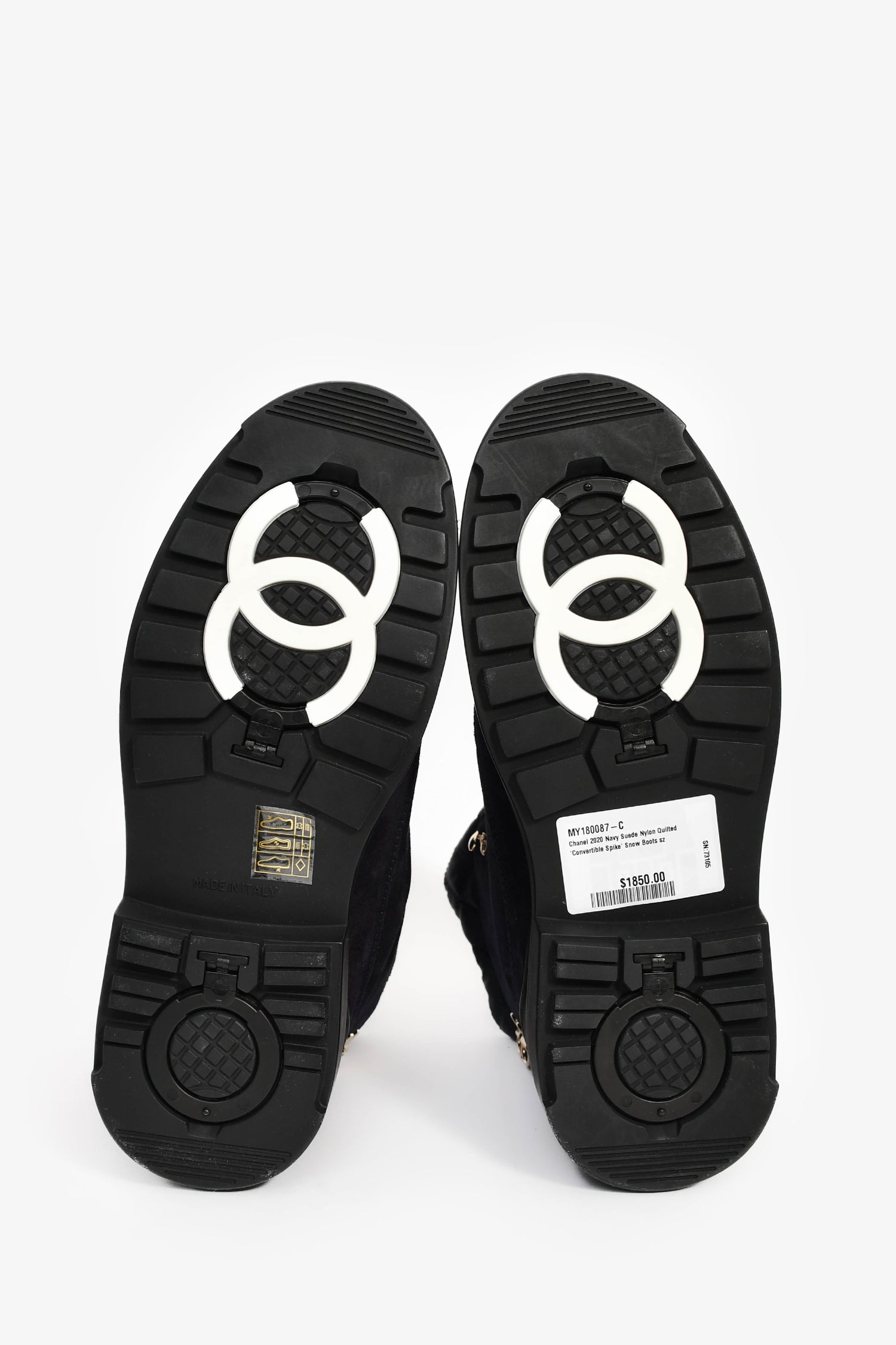 Pre-Loved Chanel™ 2020 Navy Suede Nylon Quilted 'Convertible Spike' Snow Boots Size 36.5